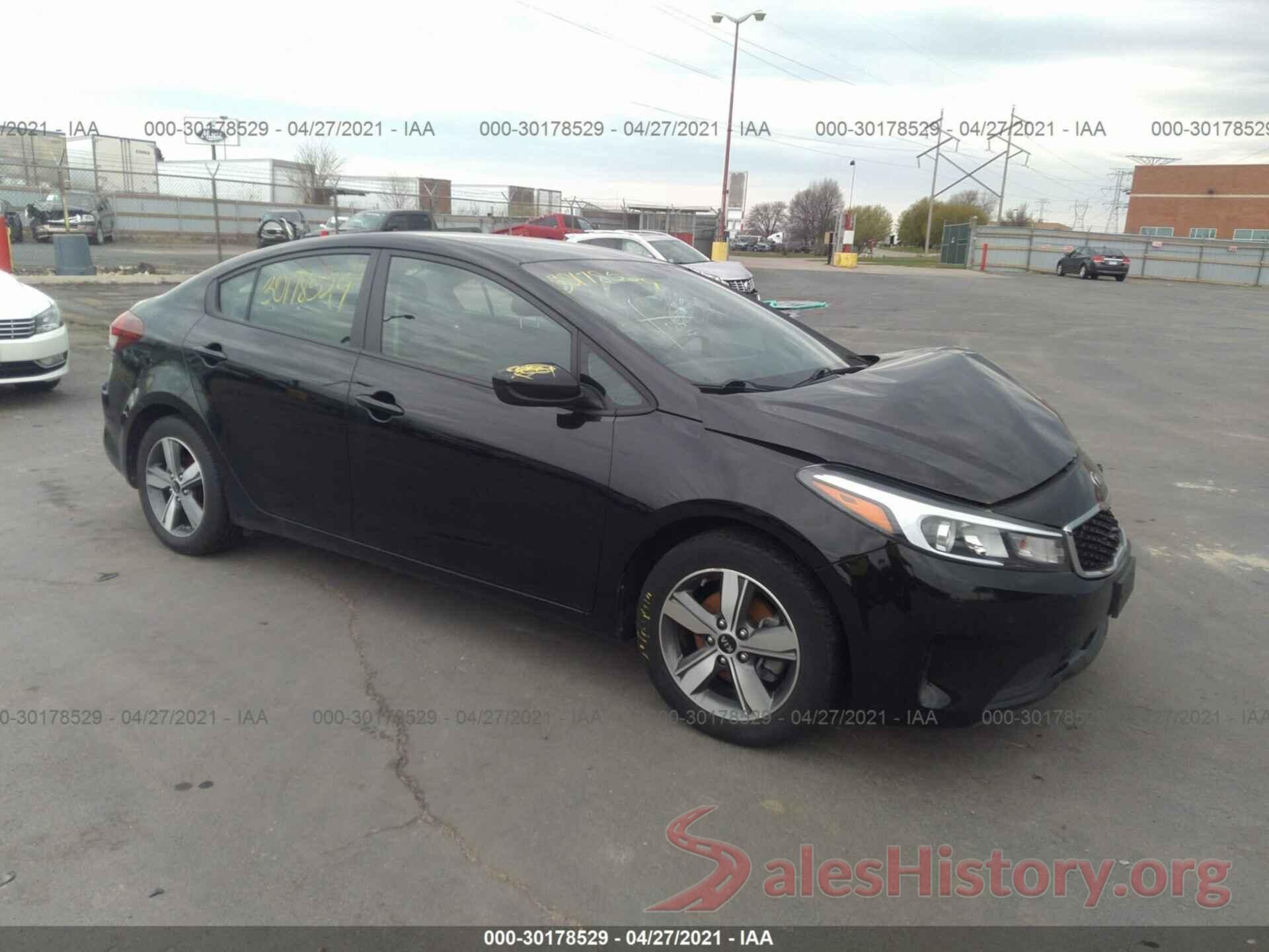 3KPFL4A73JE272703 2018 KIA FORTE