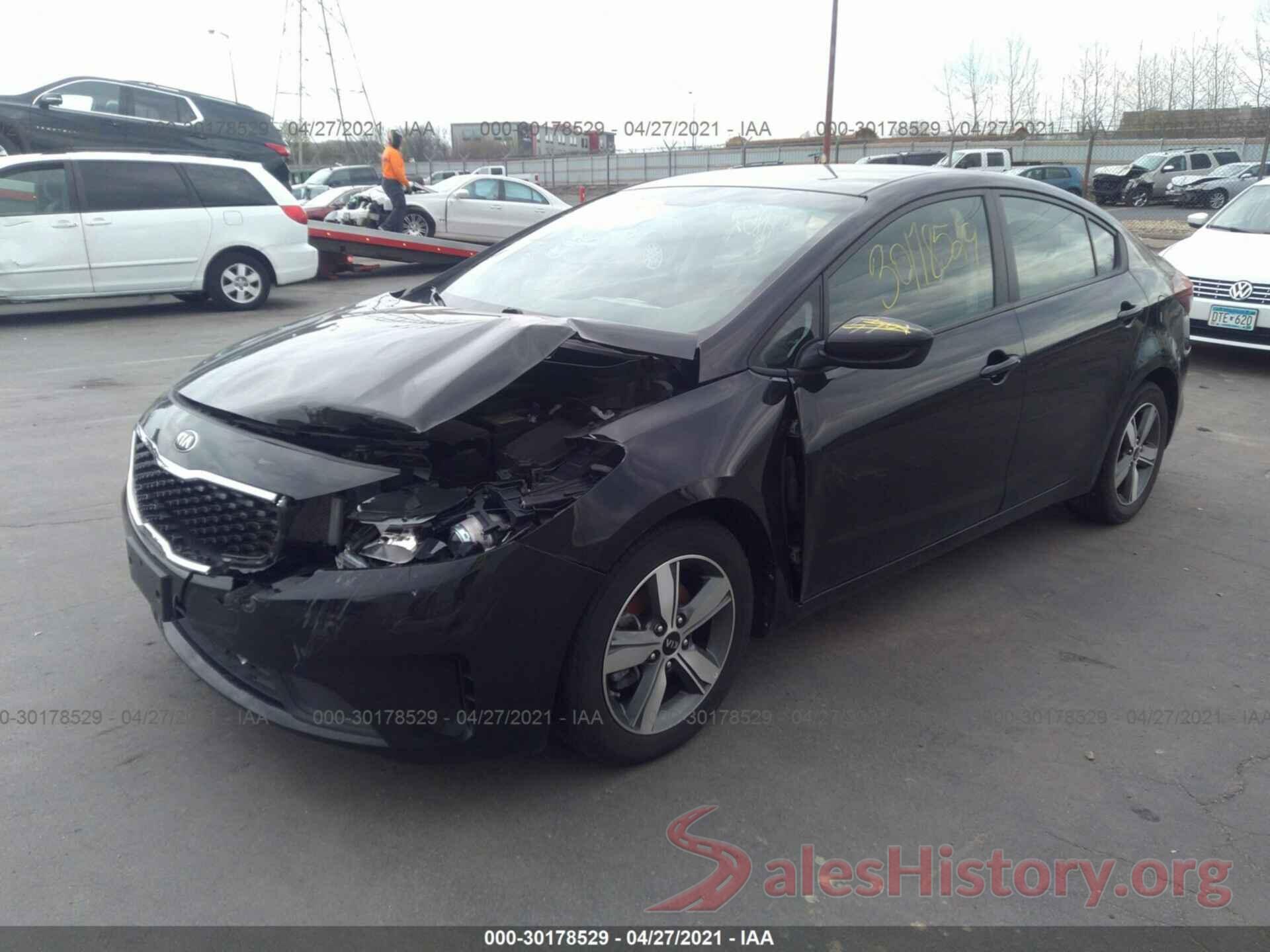 3KPFL4A73JE272703 2018 KIA FORTE