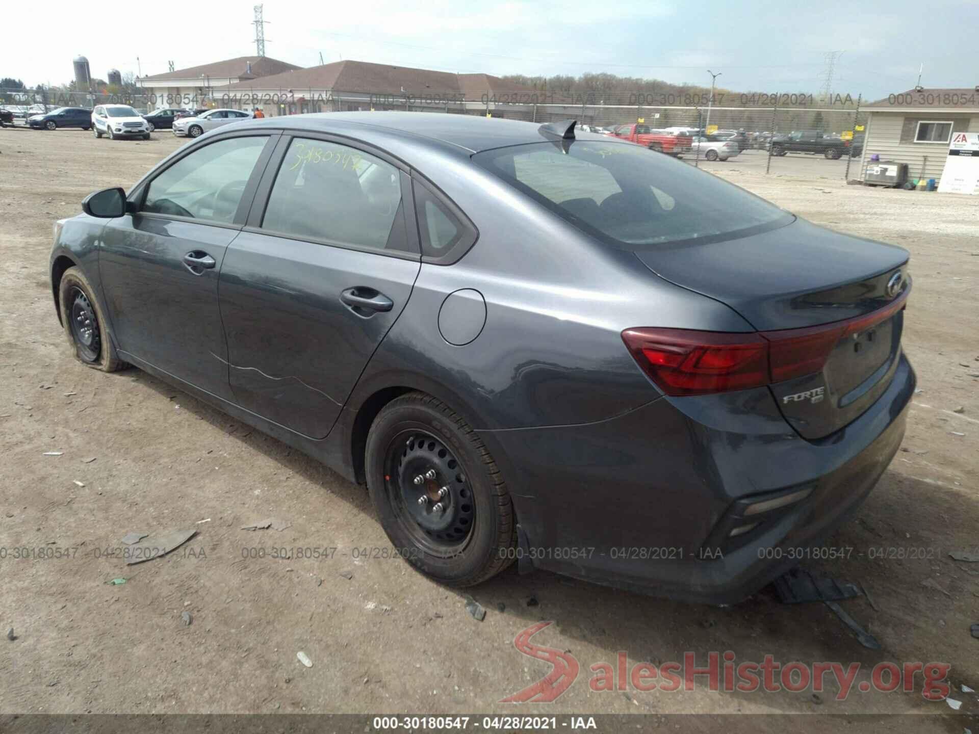 3KPF24AD9KE074203 2019 KIA FORTE