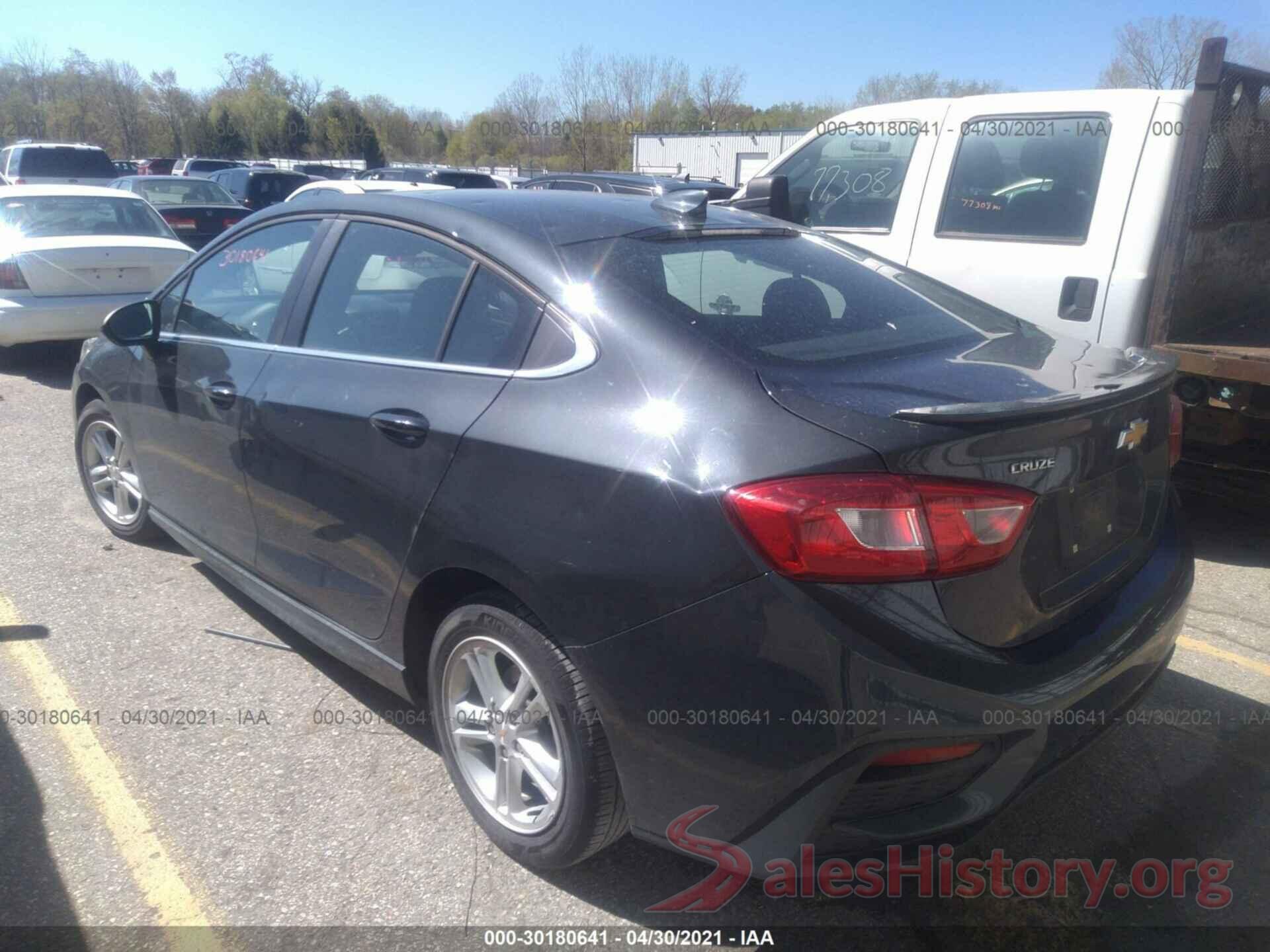 1G1BE5SM9J7188316 2018 CHEVROLET CRUZE