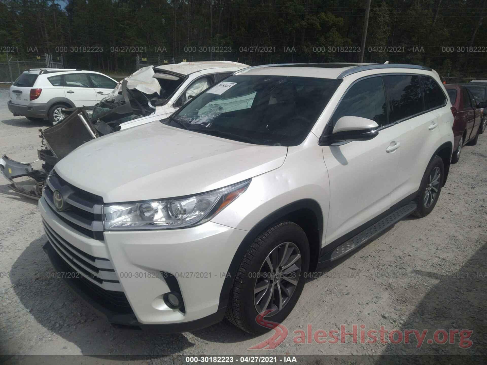 5TDKZRFH5KS331558 2019 TOYOTA HIGHLANDER