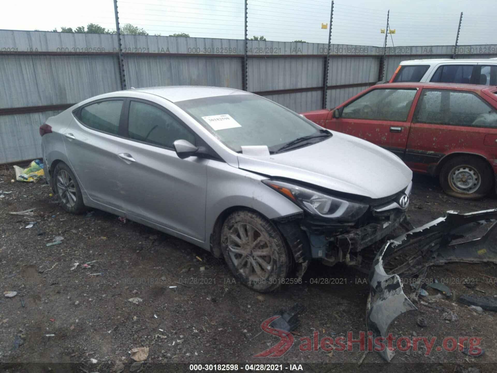 5NPDH4AE4GH689811 2016 HYUNDAI ELANTRA