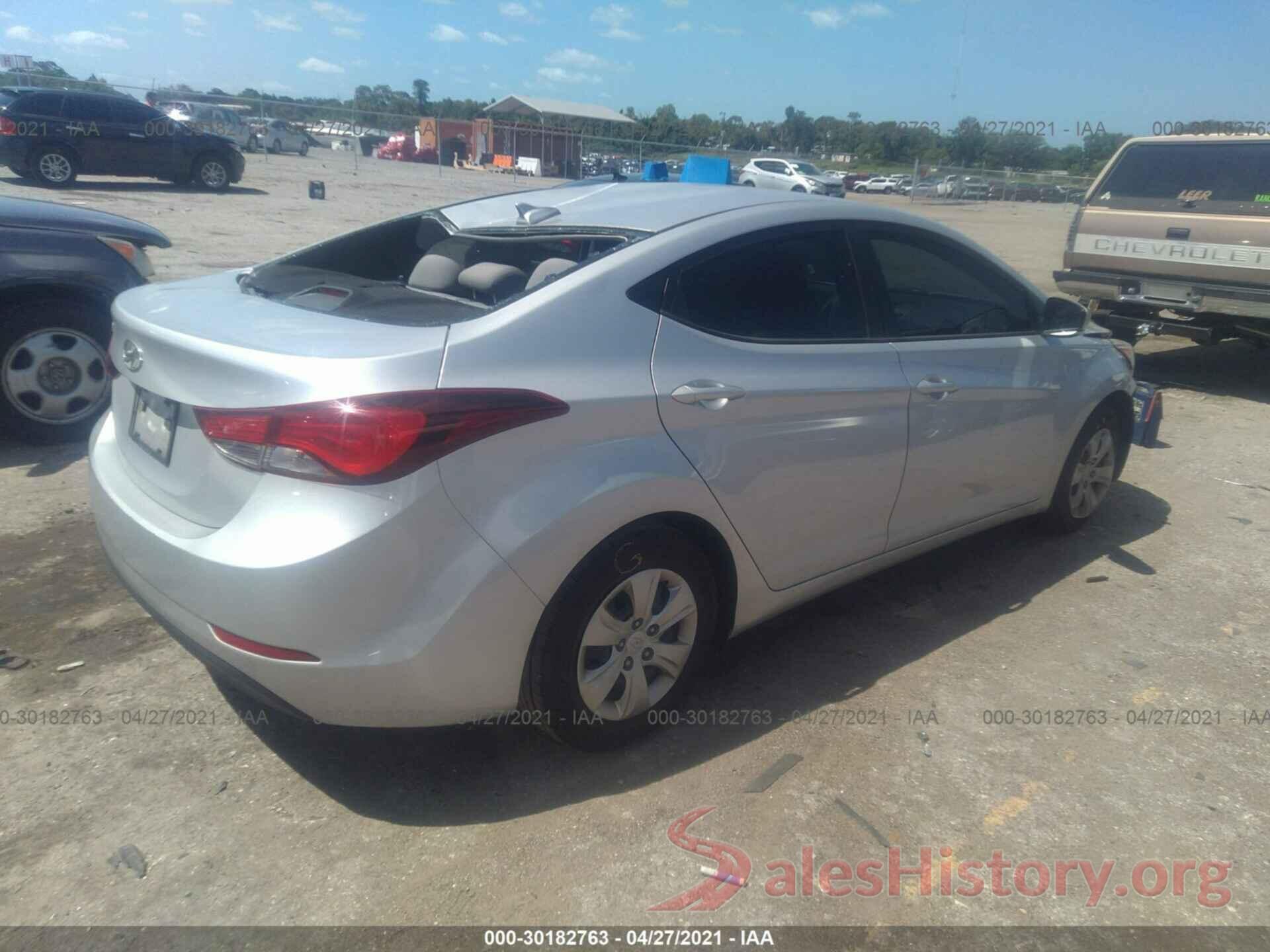 5NPDH4AE3GH700829 2016 HYUNDAI ELANTRA