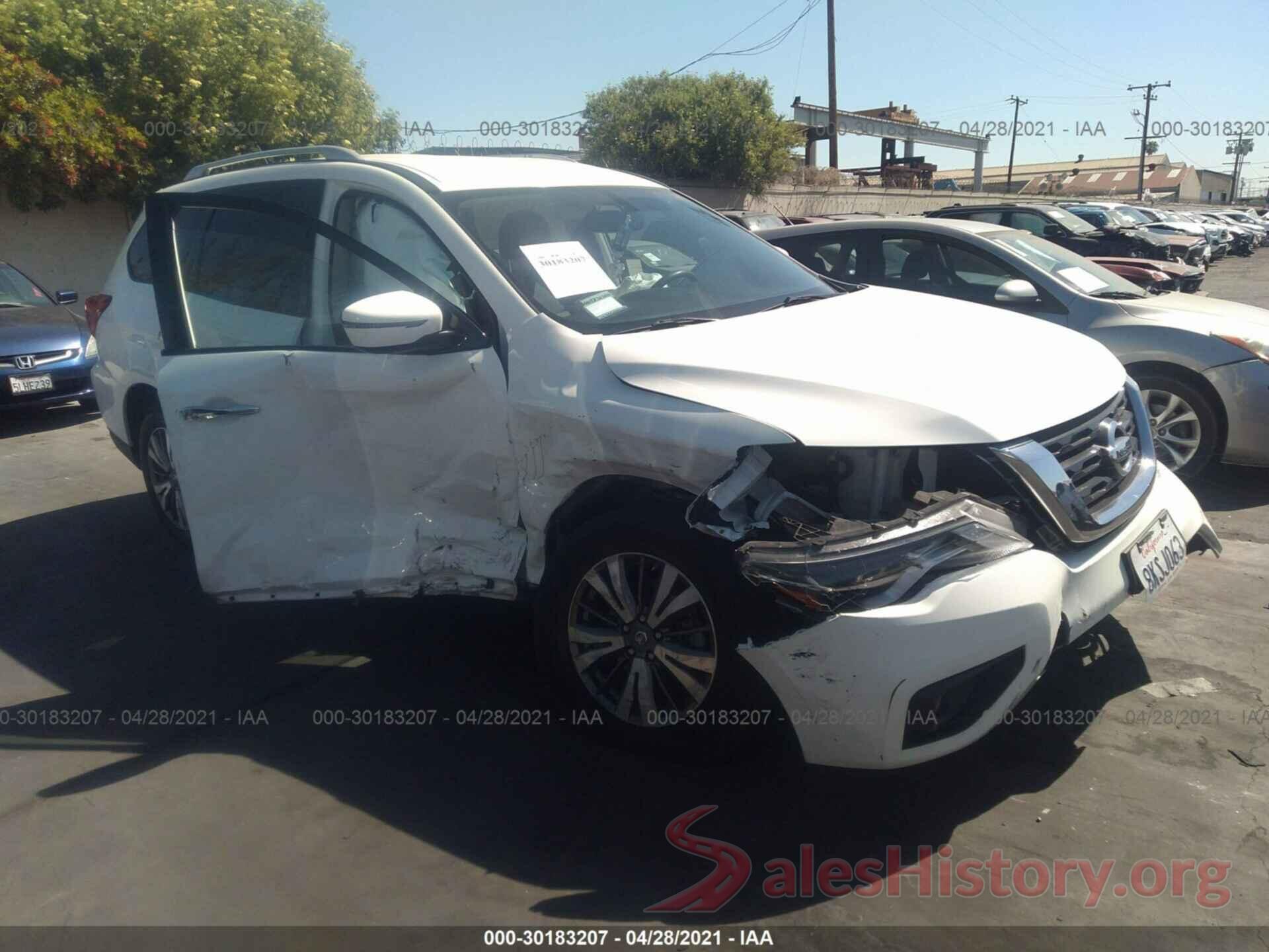 5N1DR2MN5HC689841 2017 NISSAN PATHFINDER