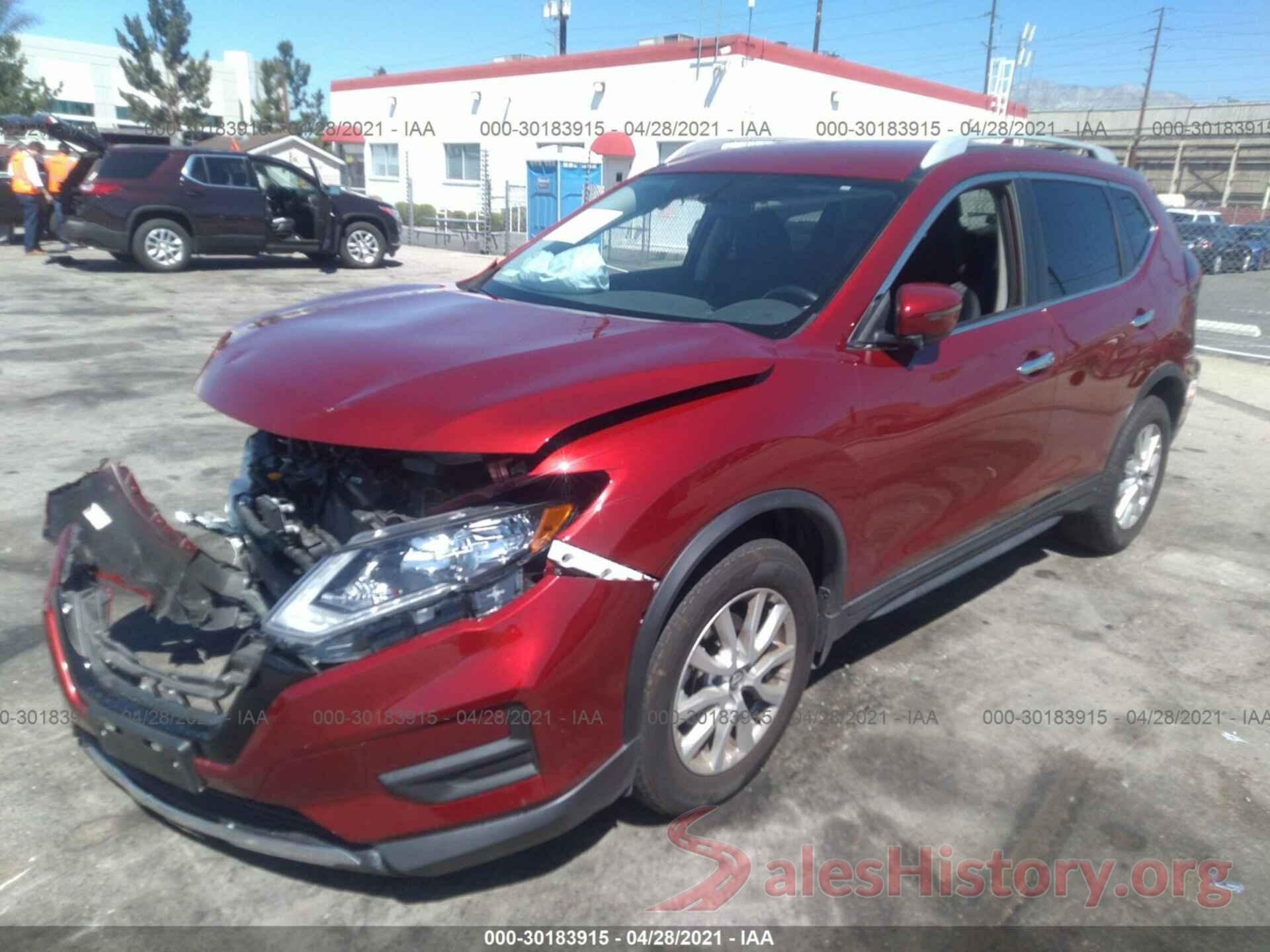 5N1AT2MT8JC830149 2018 NISSAN ROGUE