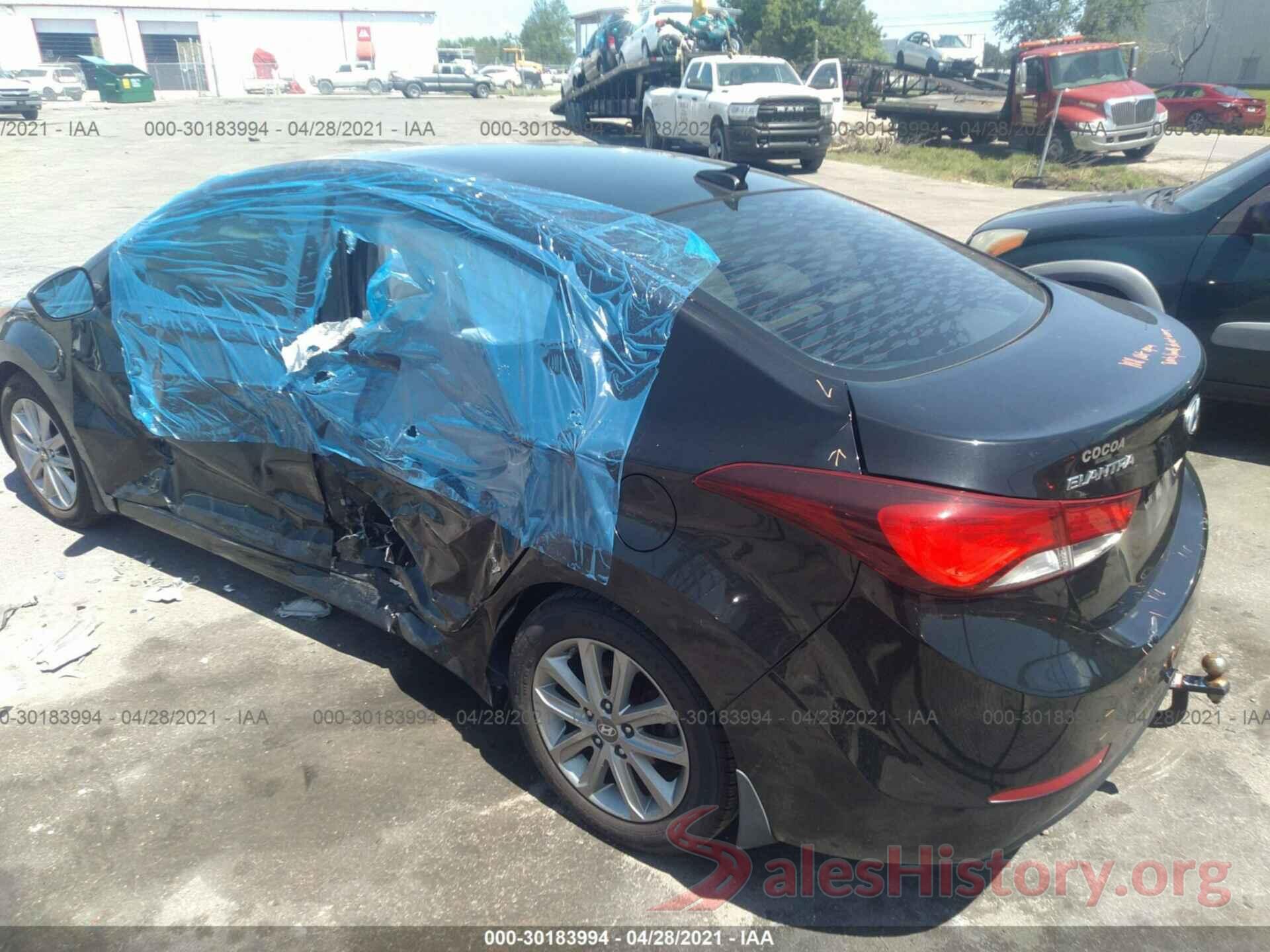 5NPDH4AE0GH722805 2016 HYUNDAI ELANTRA