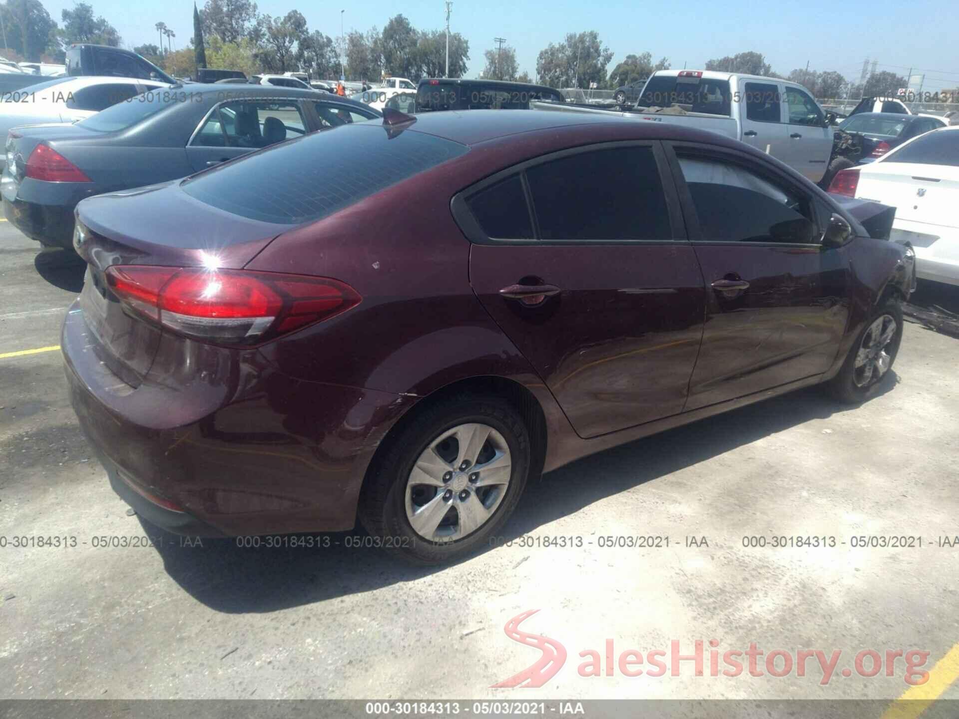 3KPFK4A70HE122450 2017 KIA FORTE