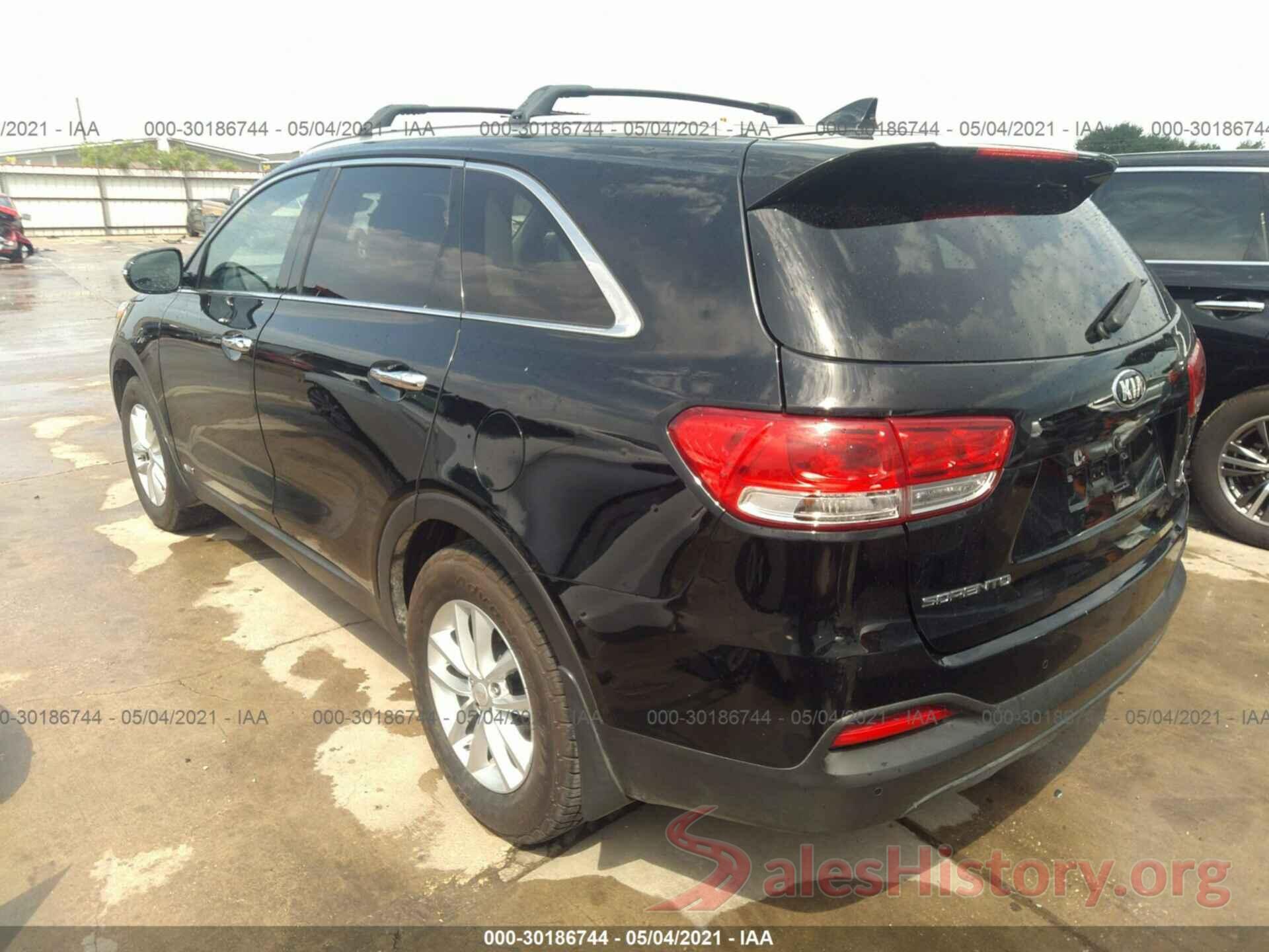 5XYPGDA32HG256110 2017 KIA SORENTO