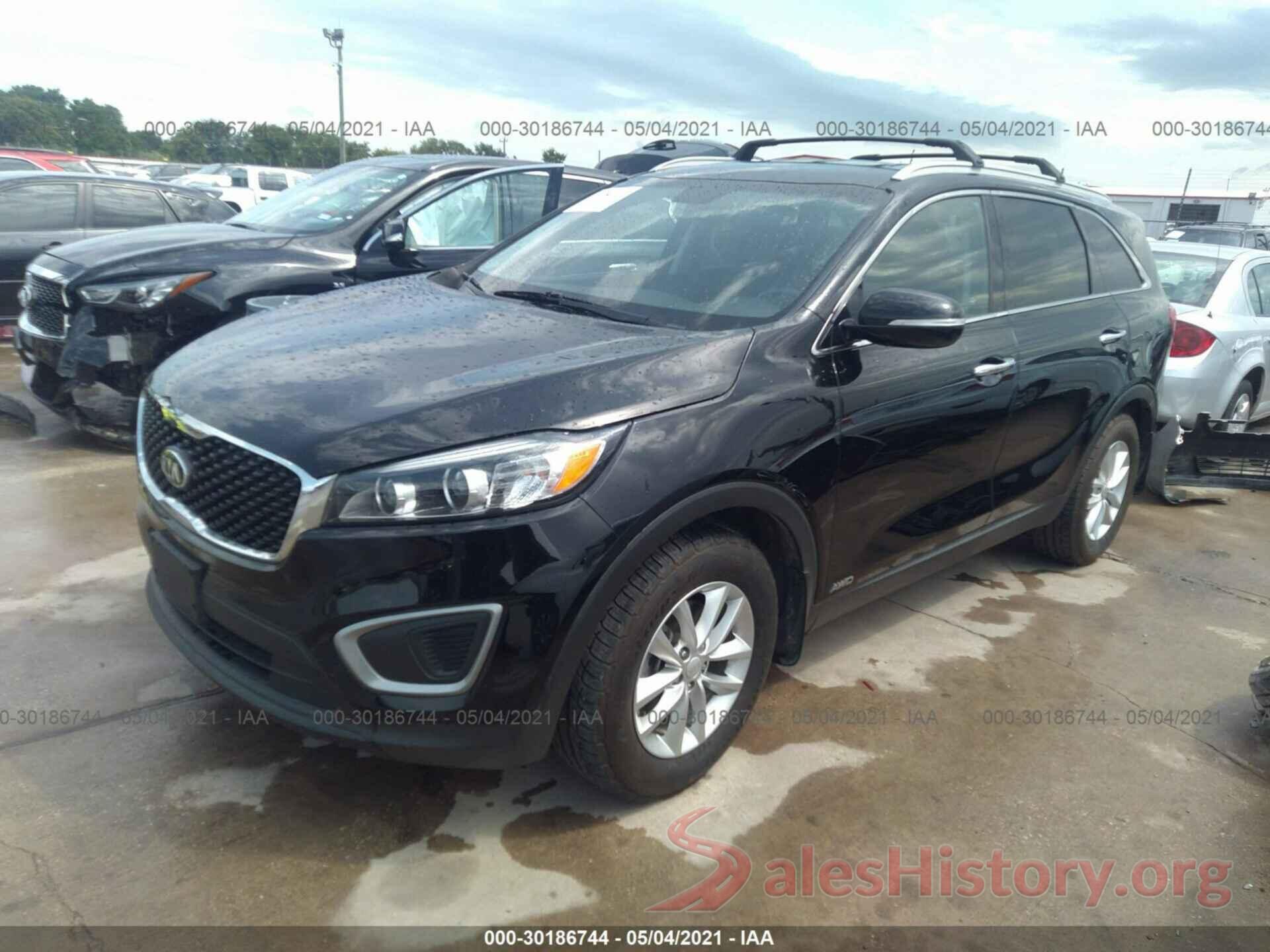 5XYPGDA32HG256110 2017 KIA SORENTO