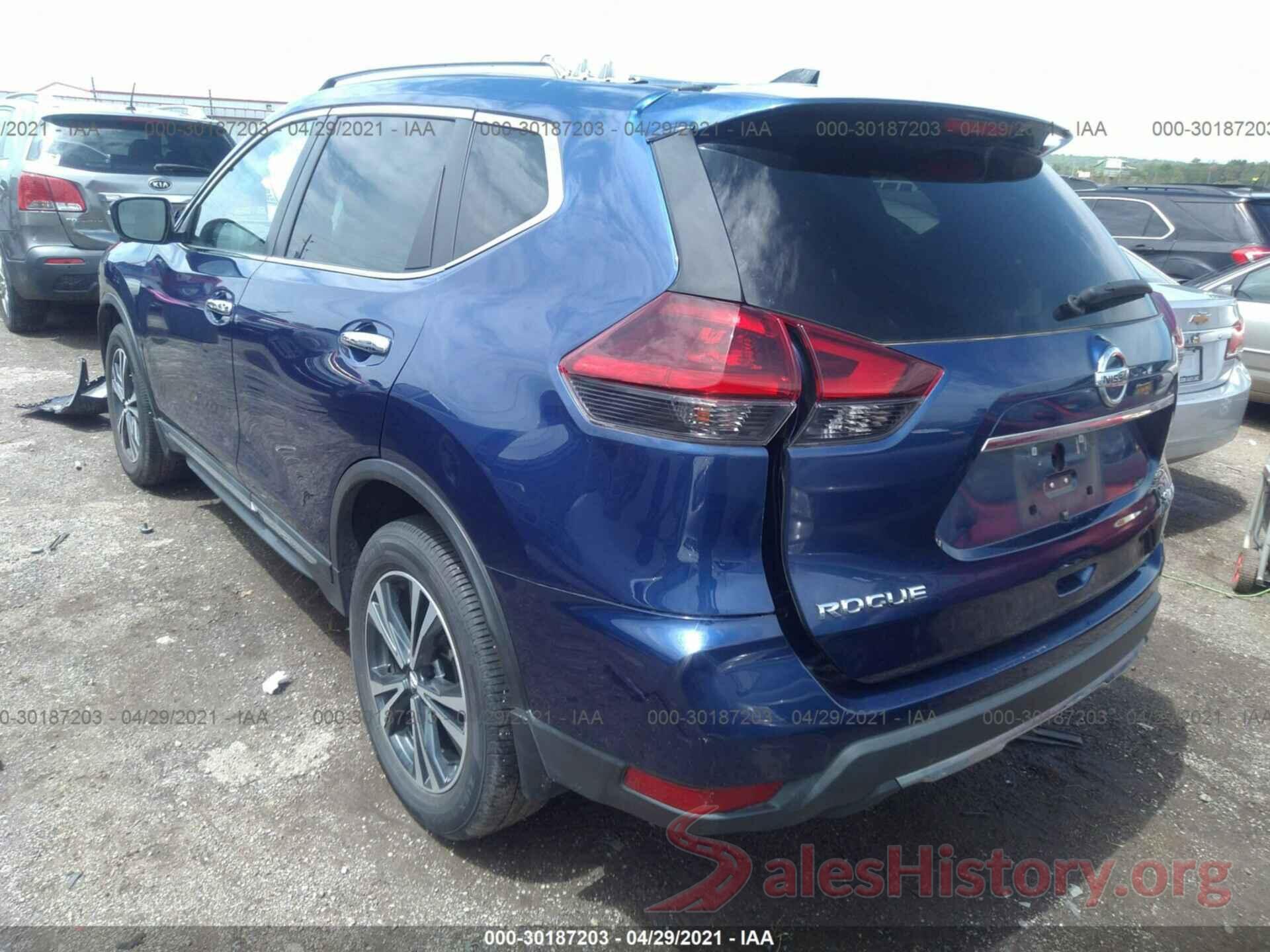 5N1AT2MV9JC806640 2018 NISSAN ROGUE