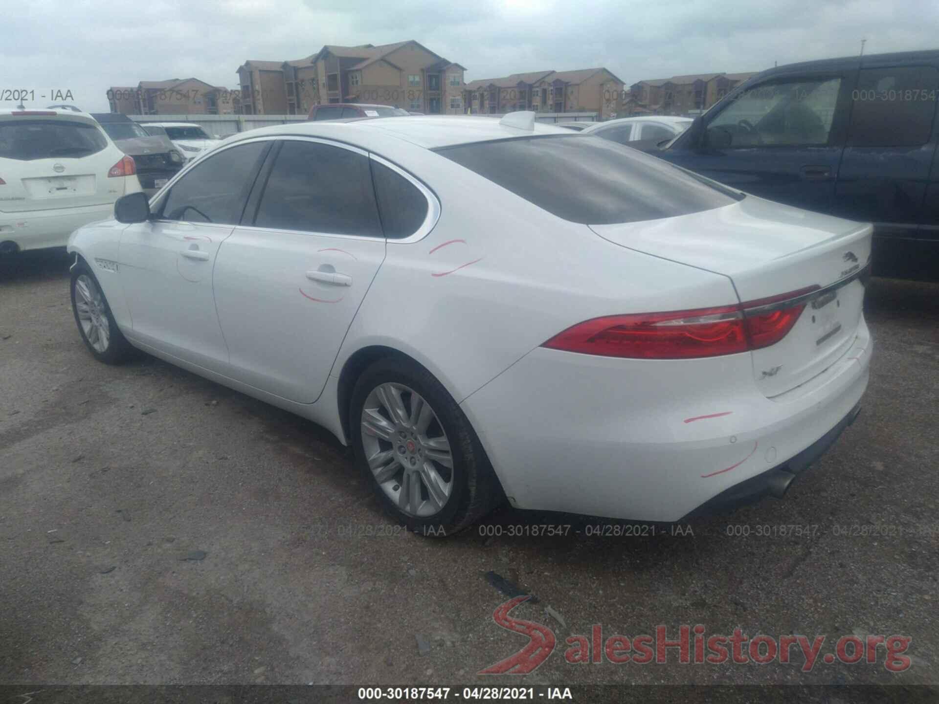 SAJBD4BV5GCY10957 2016 JAGUAR XF