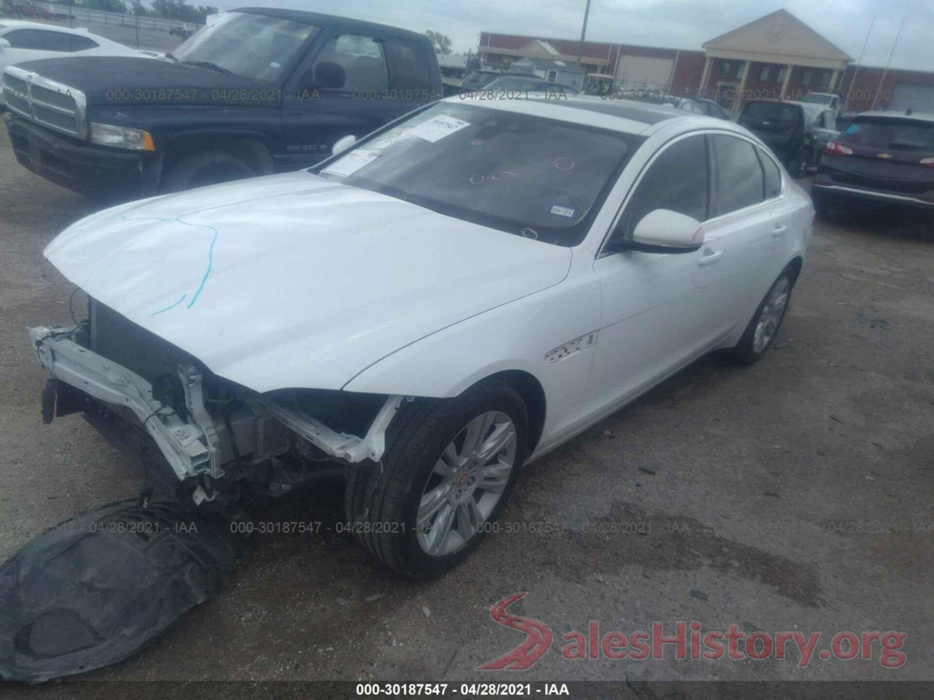 SAJBD4BV5GCY10957 2016 JAGUAR XF