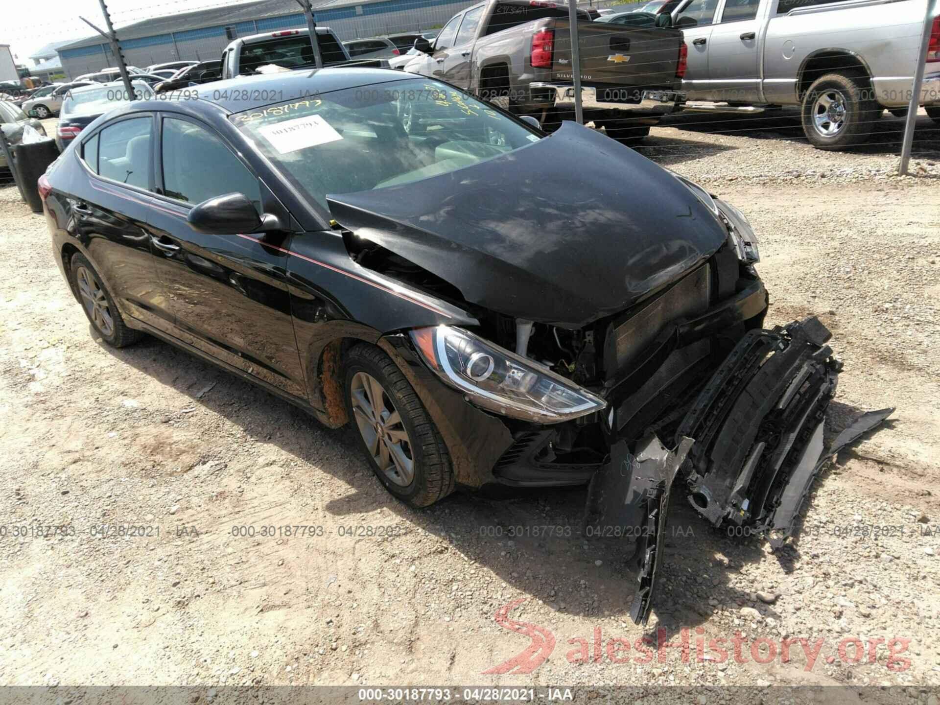 5NPD84LF6JH256701 2018 HYUNDAI ELANTRA