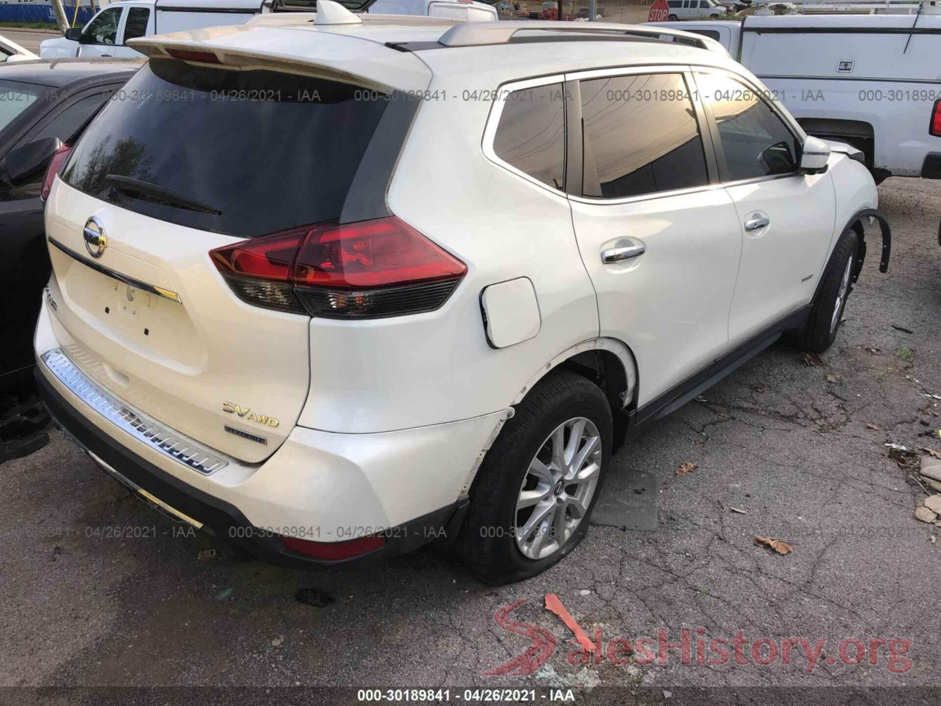 5N1ET2MV3JC849582 2018 NISSAN ROGUE