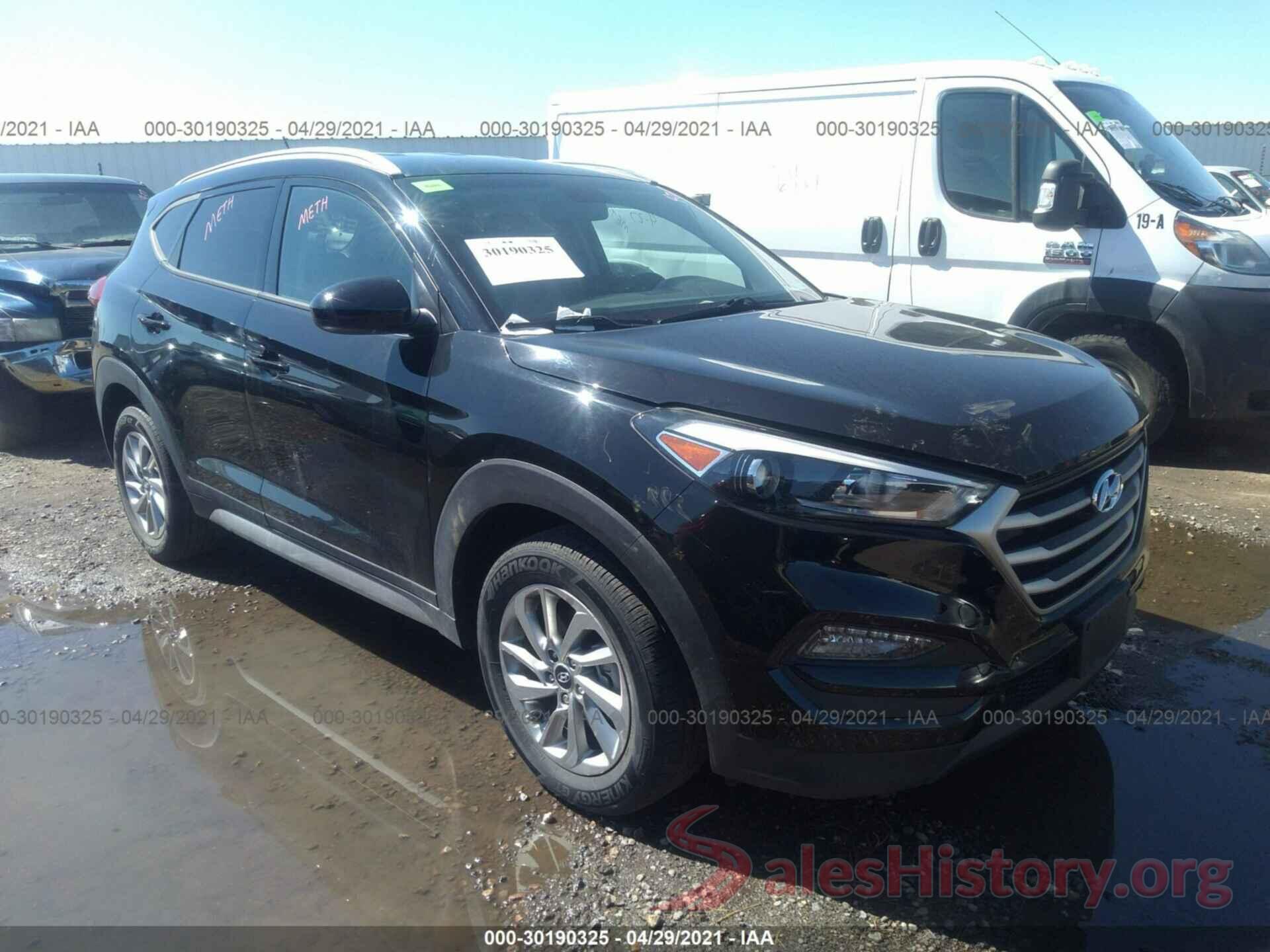 KM8J3CA45HU352909 2017 HYUNDAI TUCSON