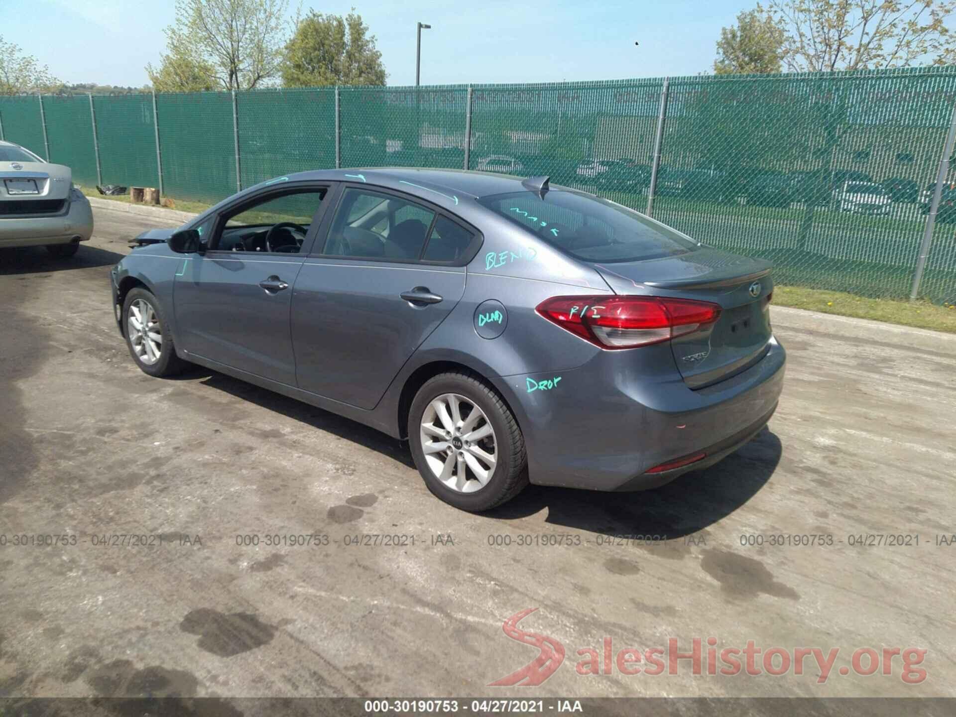 3KPFL4A74HE109648 2017 KIA FORTE