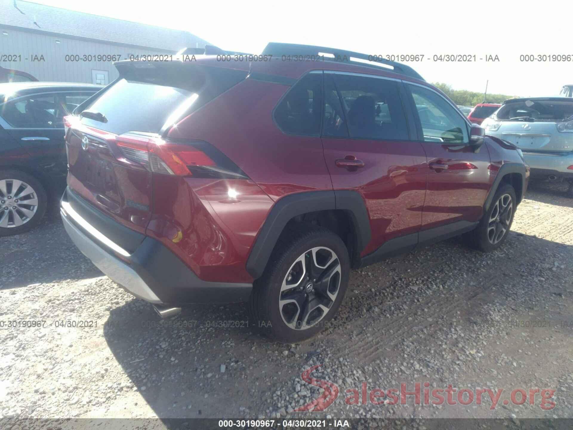 2T3J1RFVXKC049599 2019 TOYOTA RAV4