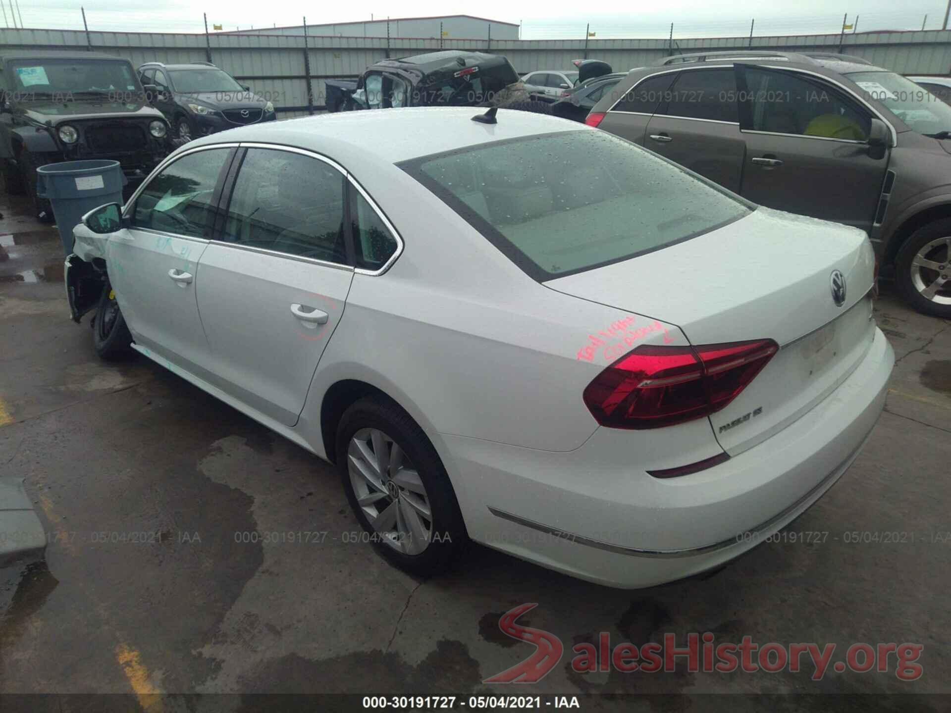 1VWBA7A32JC045381 2018 VOLKSWAGEN PASSAT