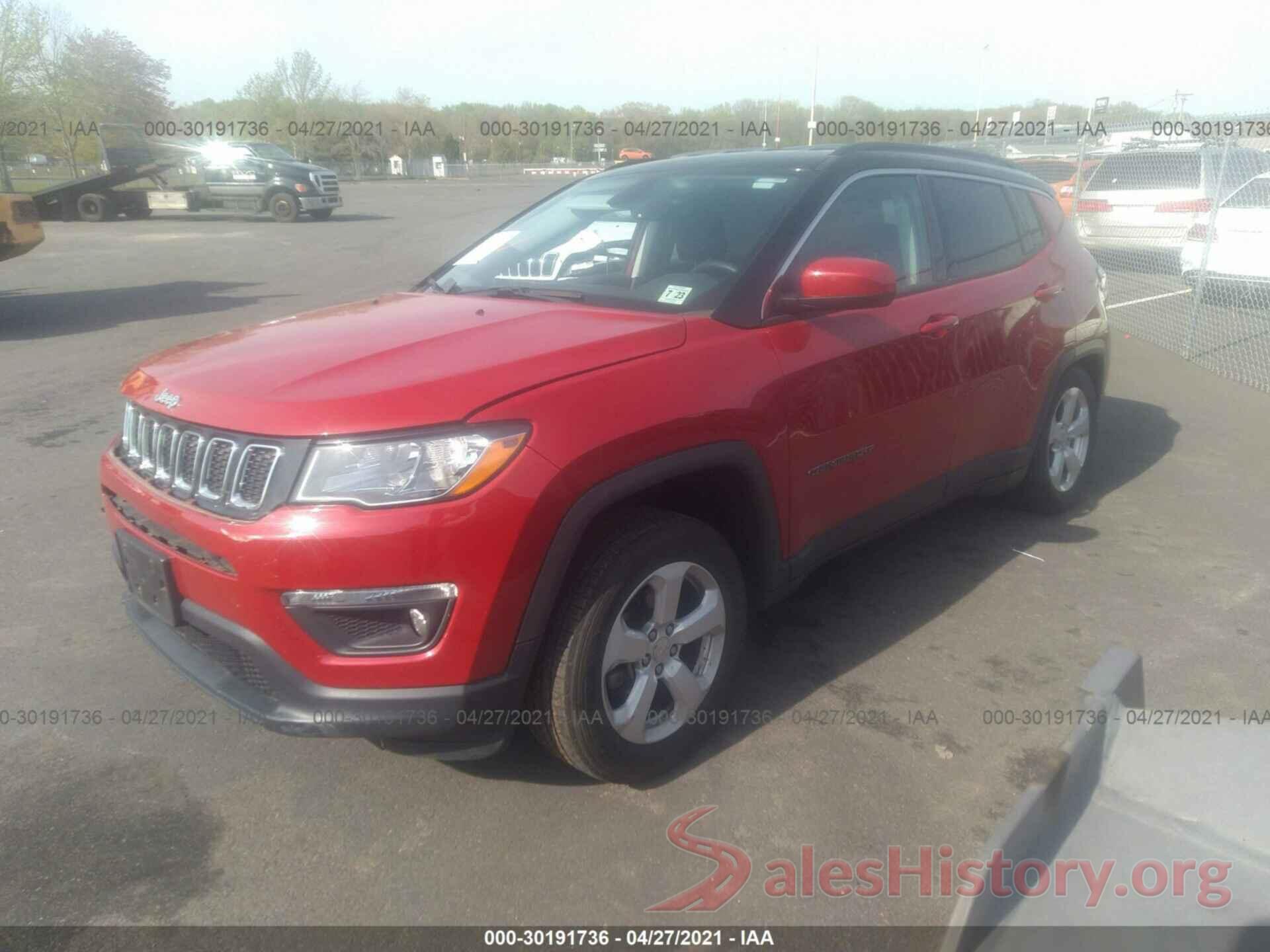 3C4NJDBB8JT143856 2018 JEEP COMPASS