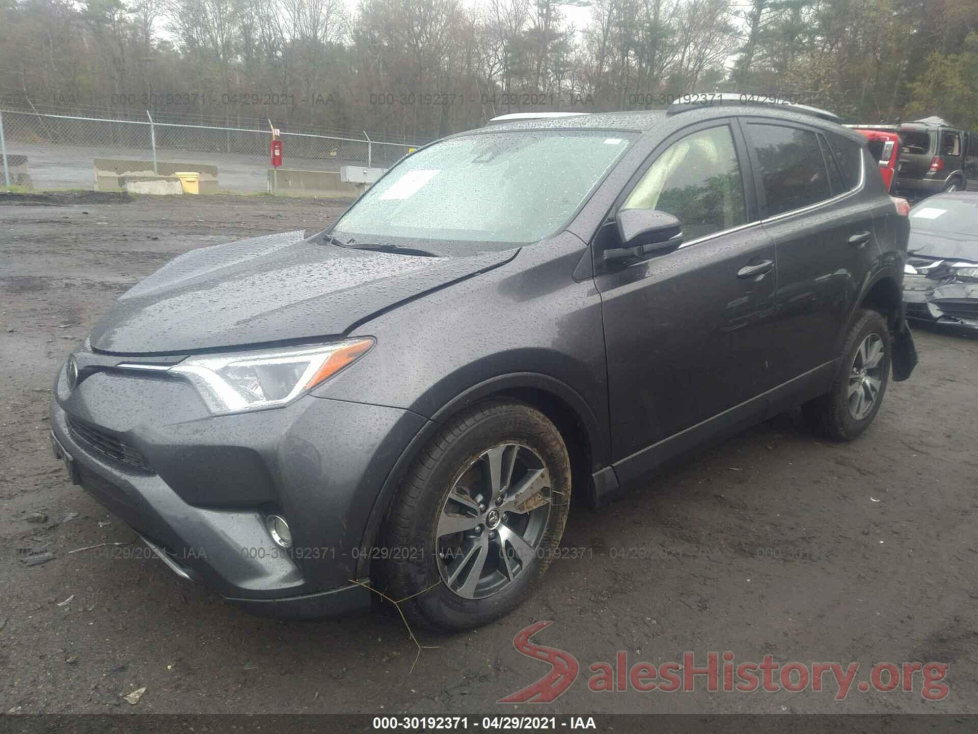 JTMRFREV4HJ133168 2017 TOYOTA RAV4