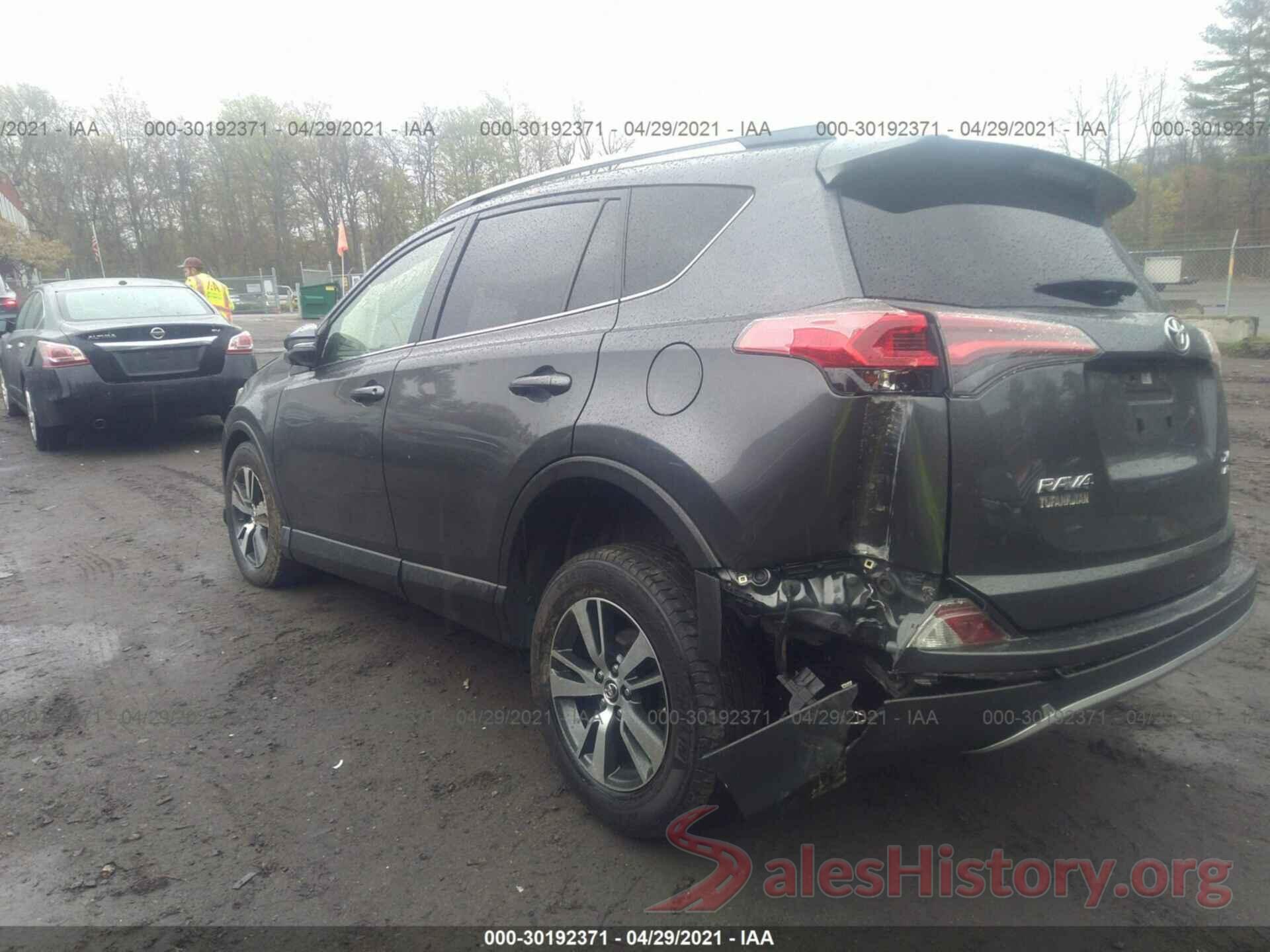 JTMRFREV4HJ133168 2017 TOYOTA RAV4