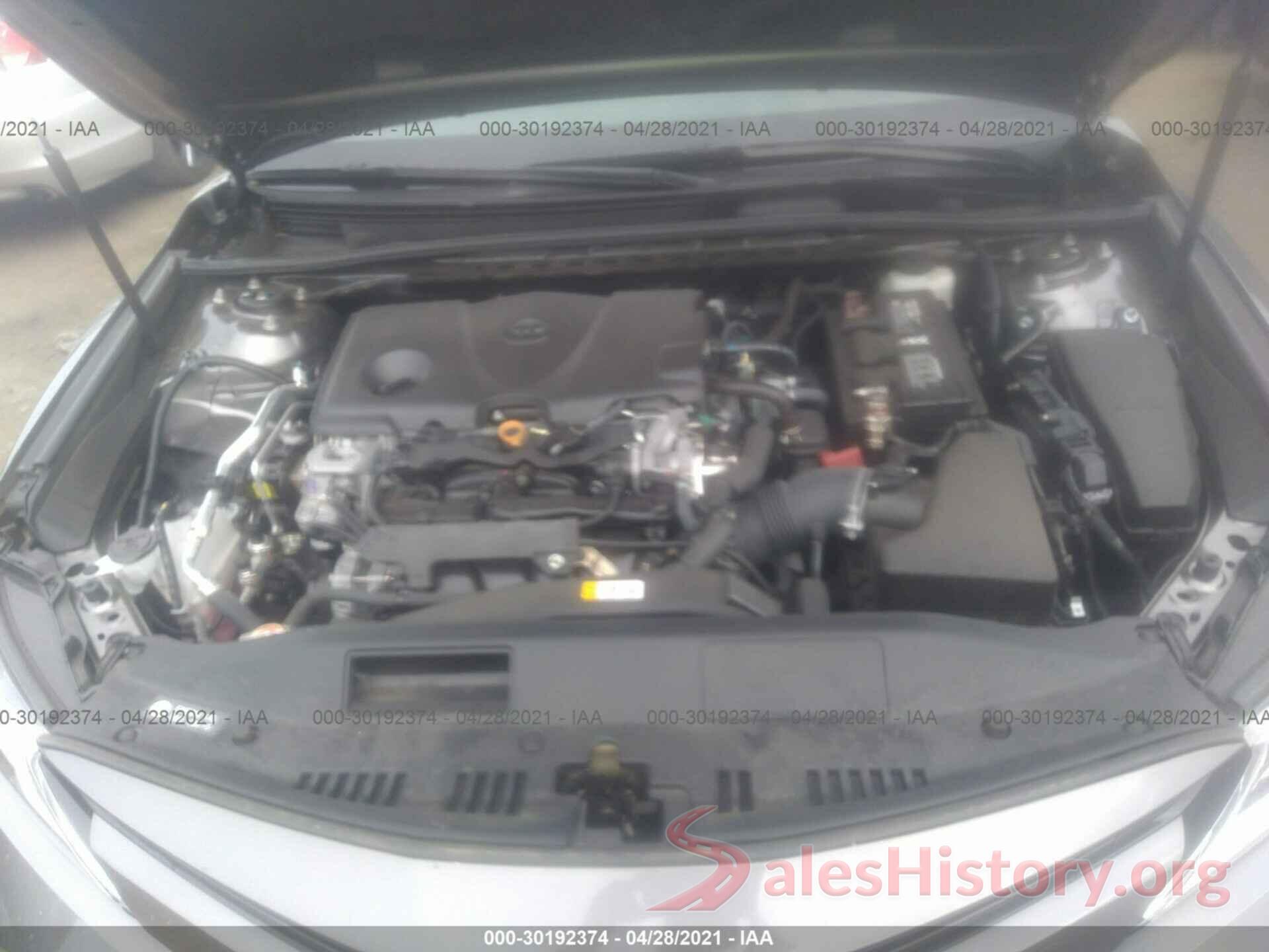 4T1B11HK8JU655885 2018 TOYOTA CAMRY