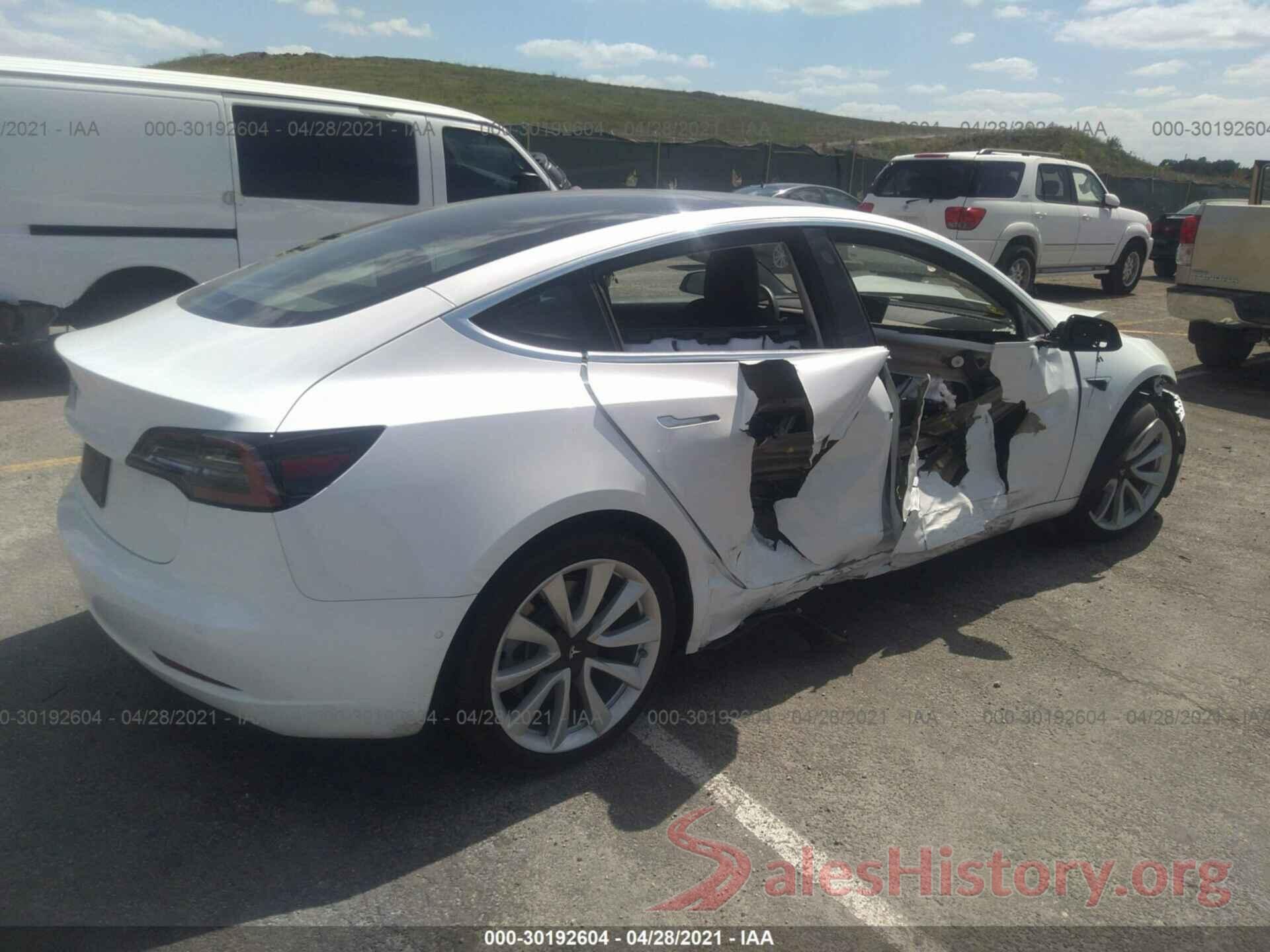 5YJ3E1EA7KF472562 2019 TESLA MODEL 3