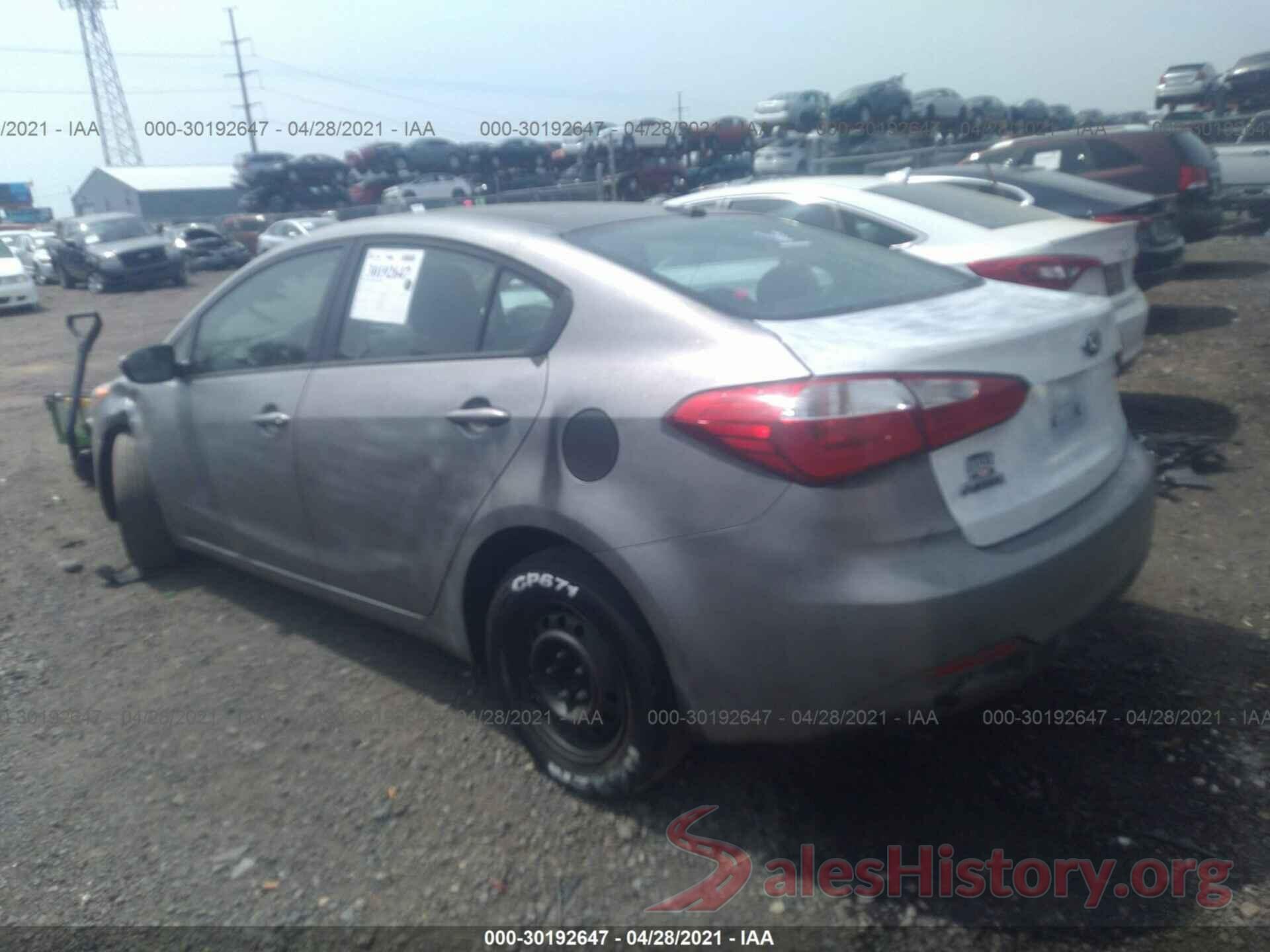 KNAFX4A63G5532675 2016 KIA FORTE