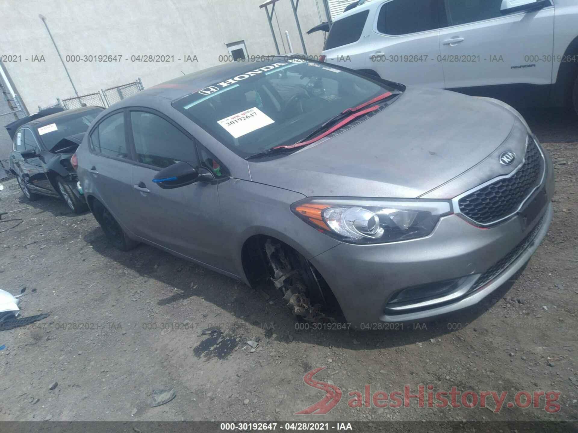 KNAFX4A63G5532675 2016 KIA FORTE