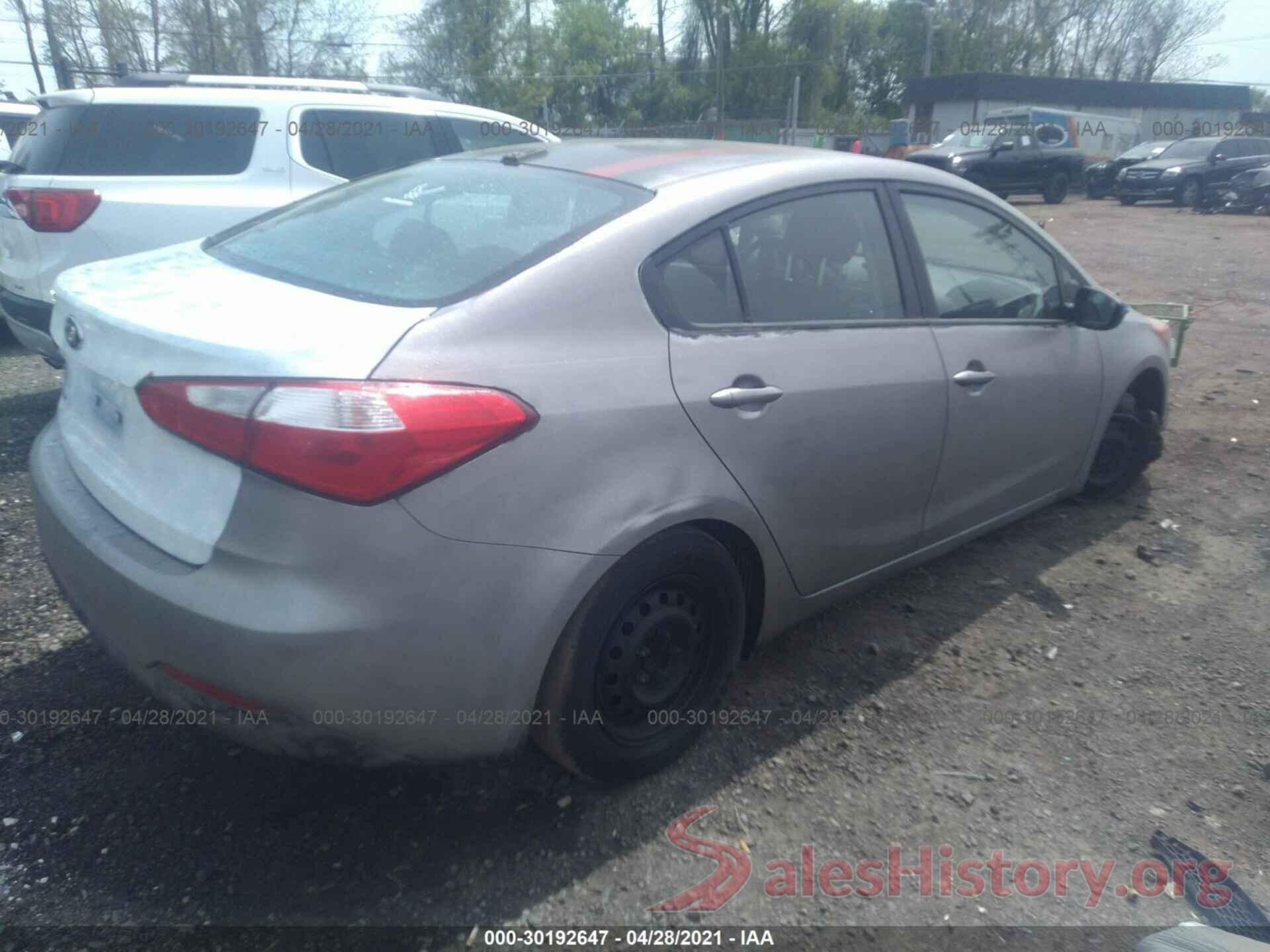 KNAFX4A63G5532675 2016 KIA FORTE