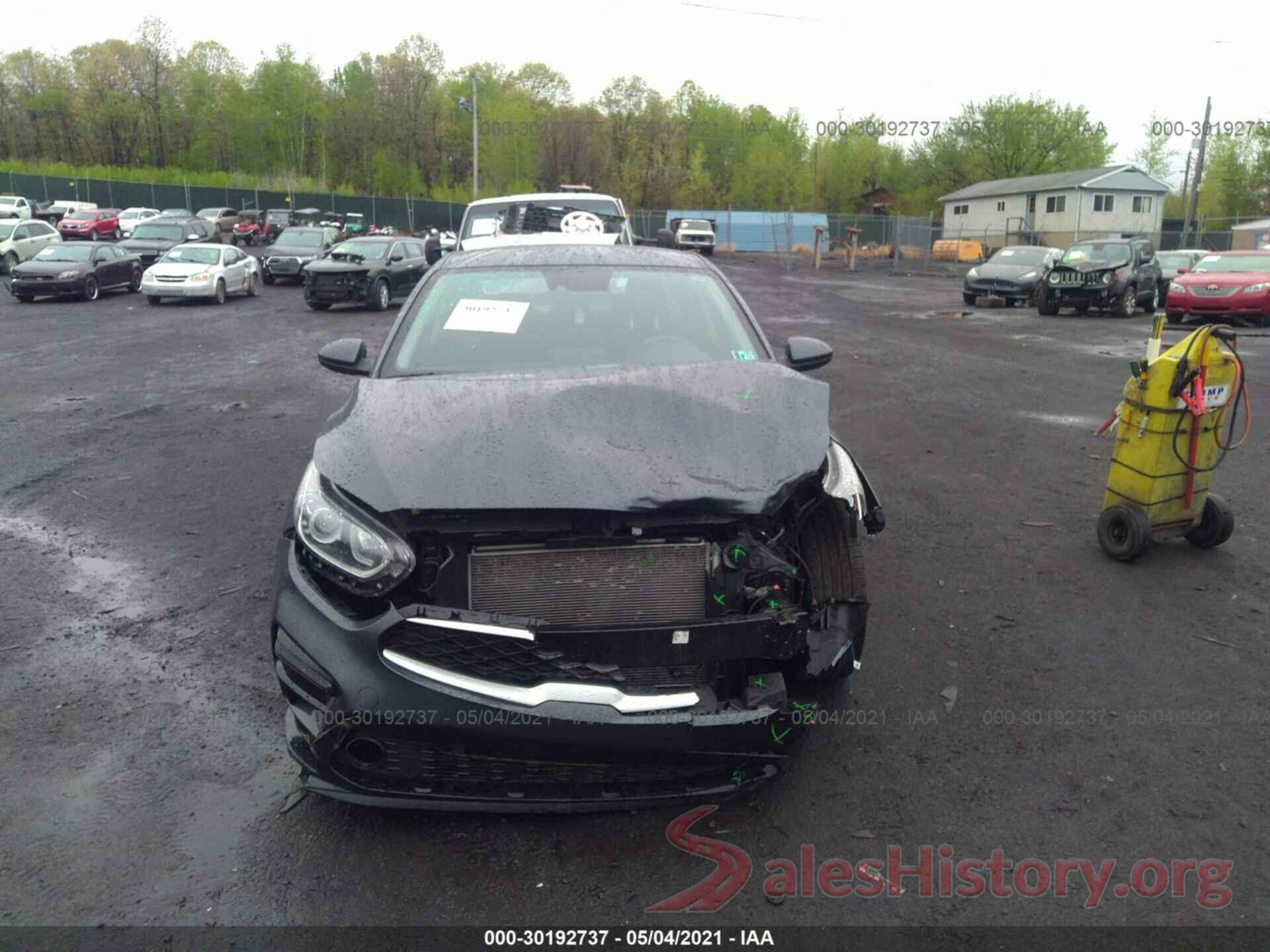 3KPF24AD8KE124802 2019 KIA FORTE