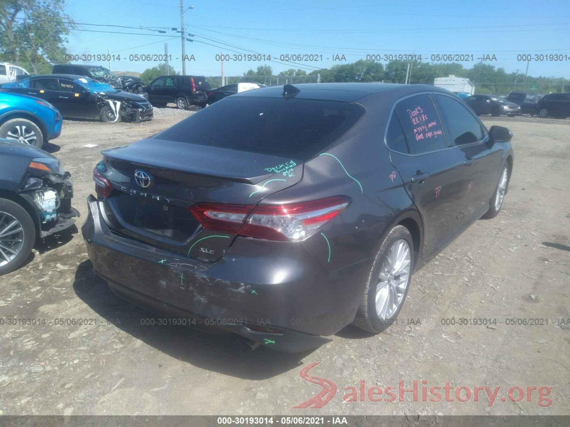 4T1B11HK3JU052844 2018 TOYOTA CAMRY