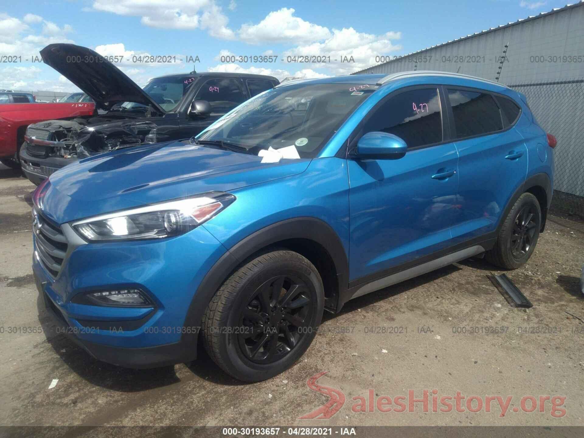 KM8J3CA49HU316995 2017 HYUNDAI TUCSON