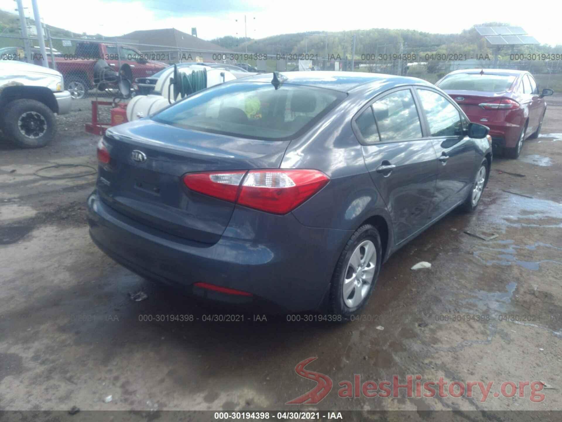 KNAFK4A67G5542382 2016 KIA FORTE