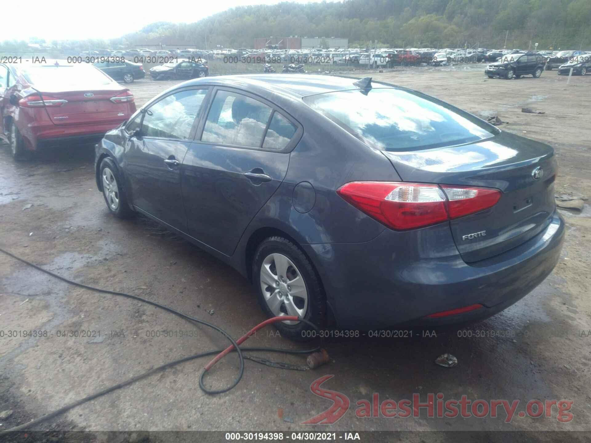 KNAFK4A67G5542382 2016 KIA FORTE