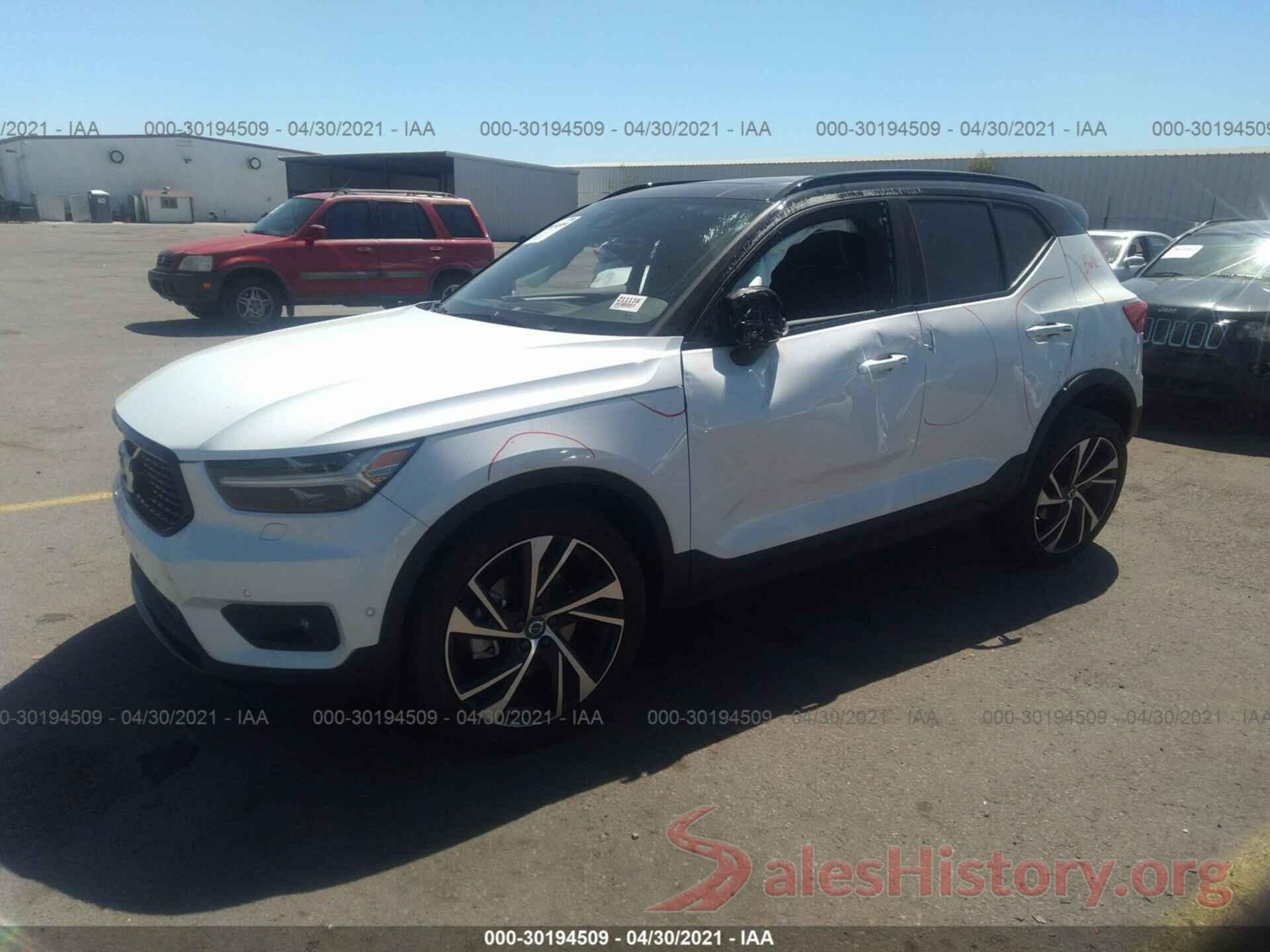 YV4162UM7M2428151 2021 VOLVO XC40