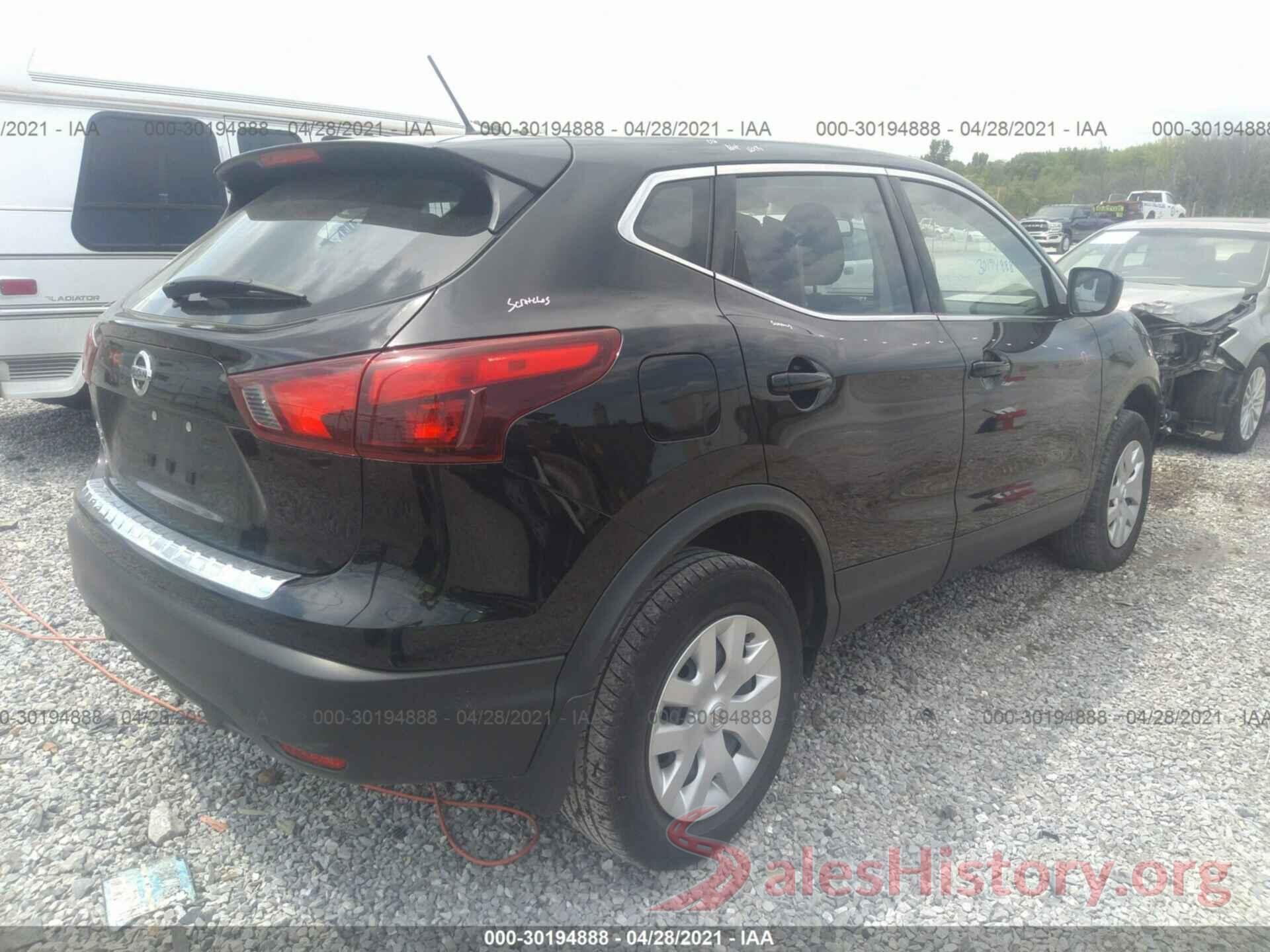 JN1BJ1CP5JW187354 2018 NISSAN ROGUE SPORT