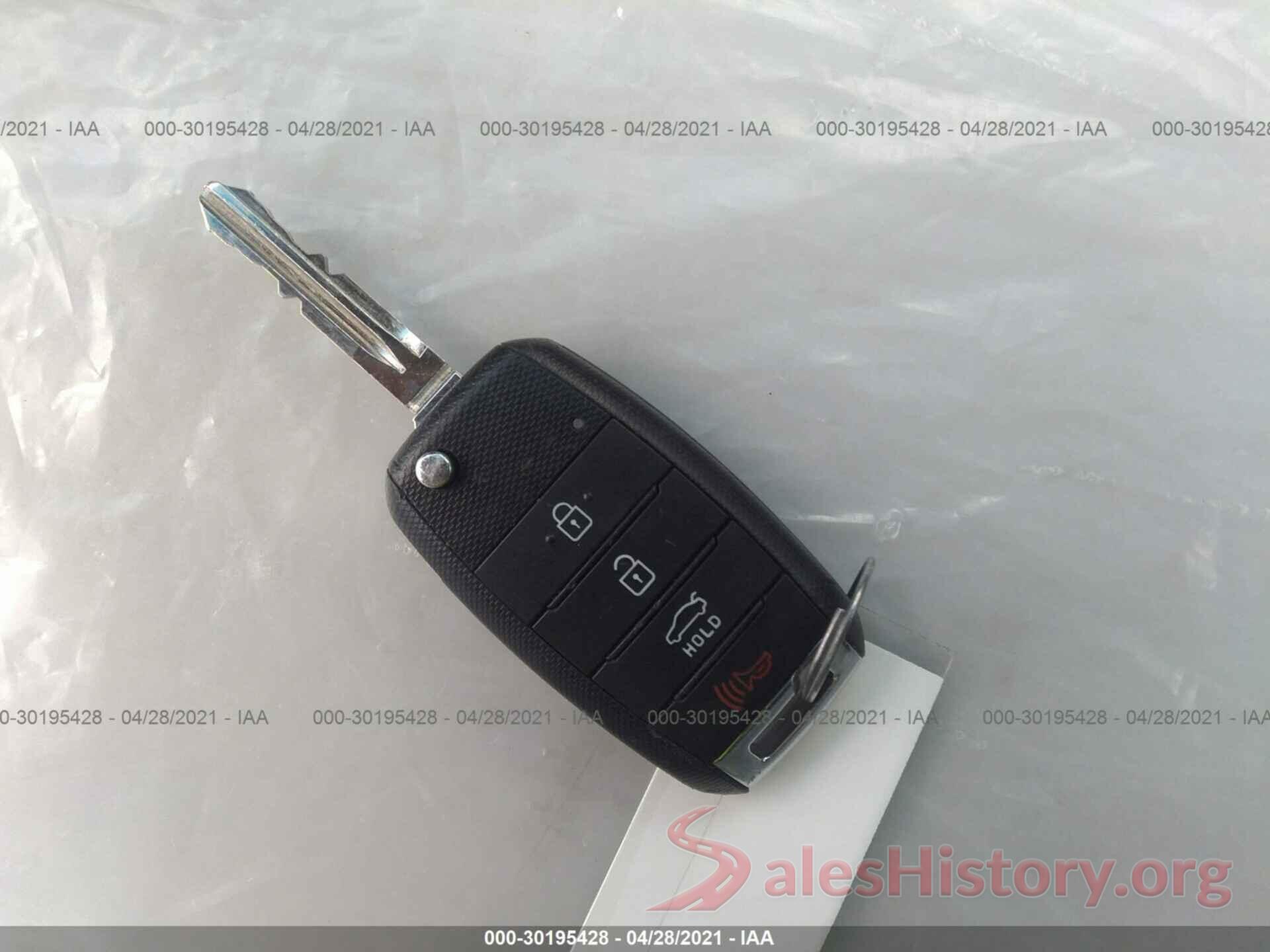 3KPFK4A73JE175763 2018 KIA FORTE