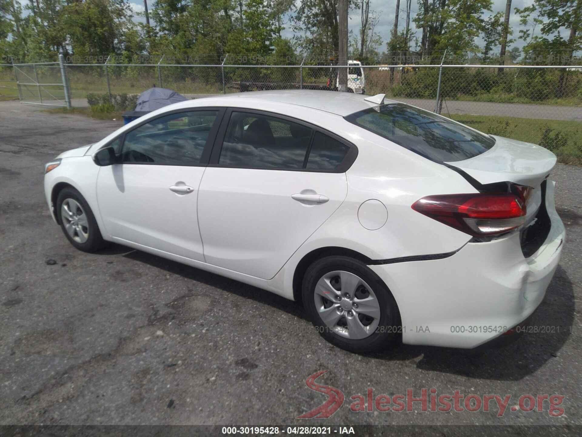 3KPFK4A73JE175763 2018 KIA FORTE