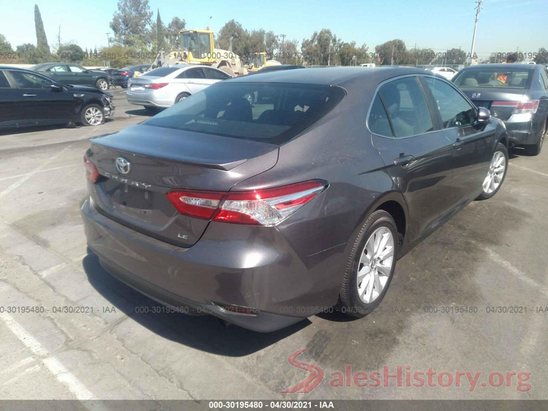 4T1B11HKXJU631264 2018 TOYOTA CAMRY