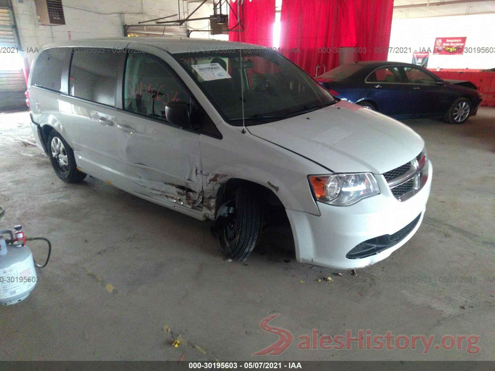 2C4RDGBG8HR725524 2017 DODGE GRAND CARAVAN