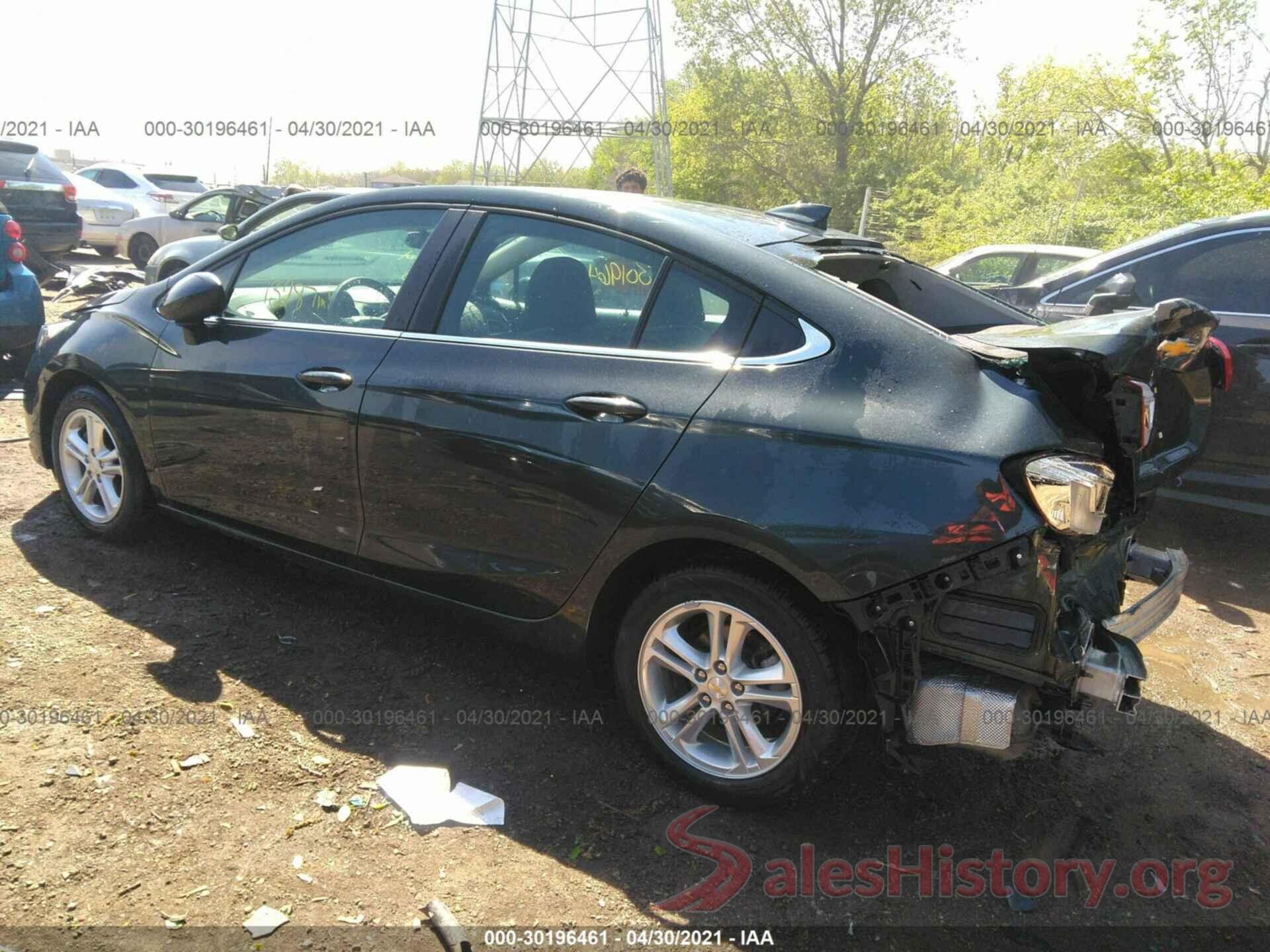 1G1BE5SMXJ7185666 2018 CHEVROLET CRUZE