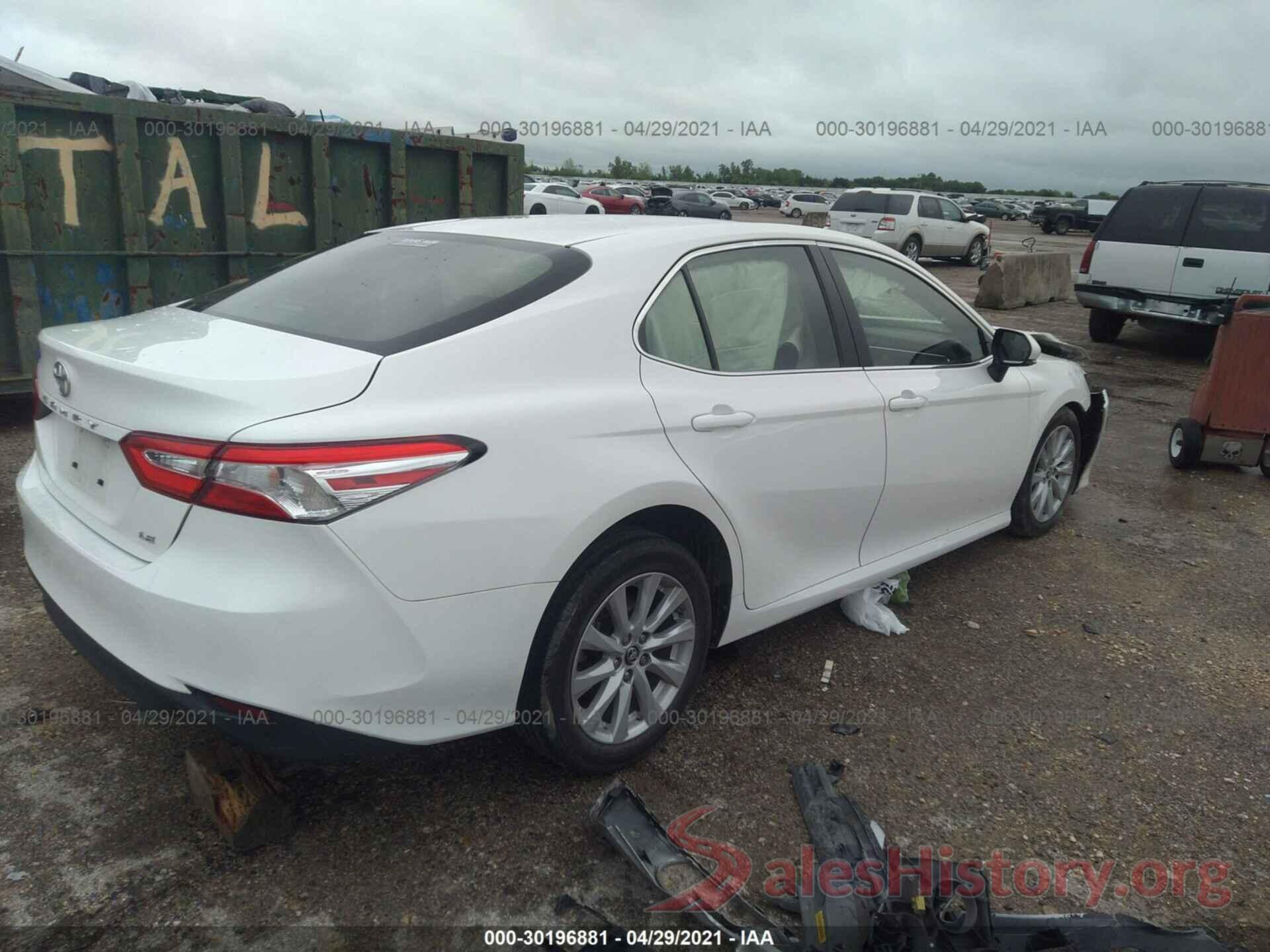 JTNB11HK2J3008453 2018 TOYOTA CAMRY