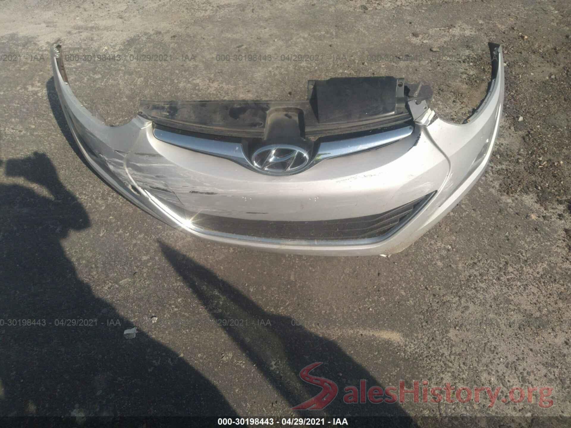 KMHDH4AE4GU546469 2016 HYUNDAI ELANTRA