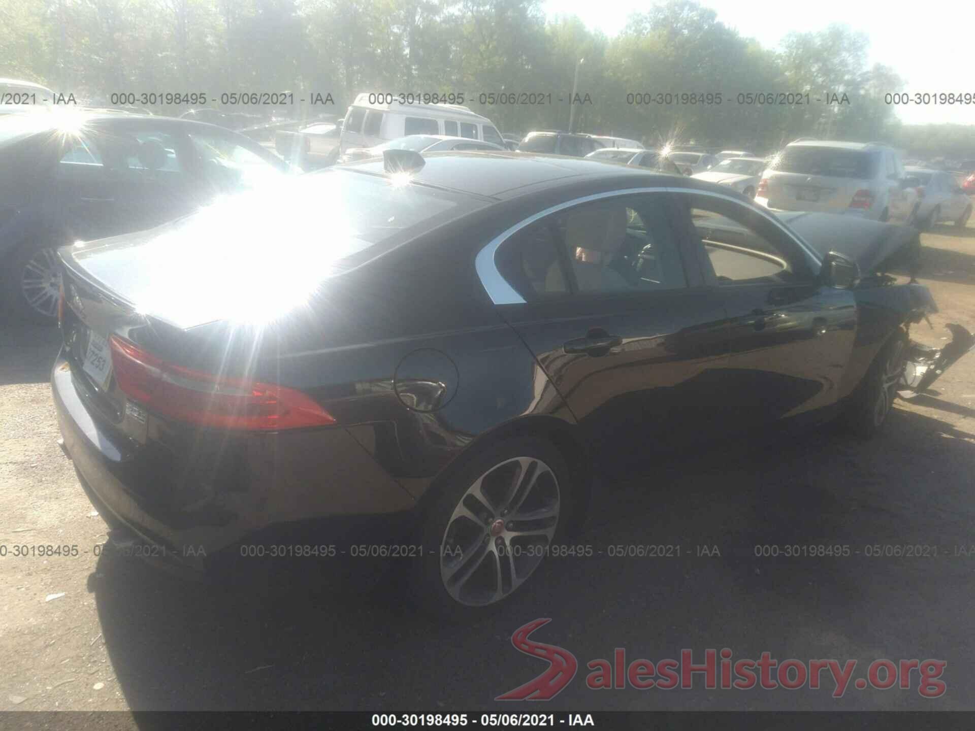 SAJAJ4BV1HA974465 2017 JAGUAR XE