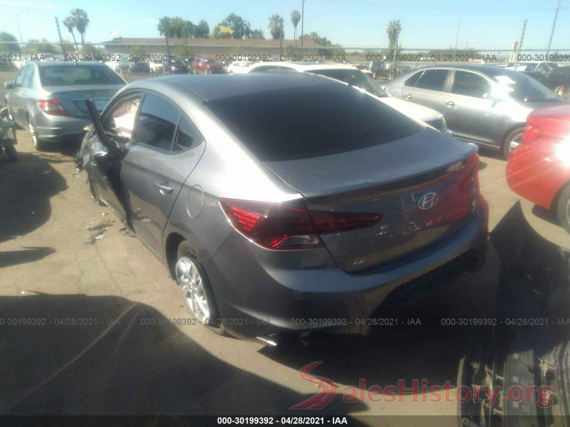 5NPD74LF4KH445593 2019 HYUNDAI ELANTRA