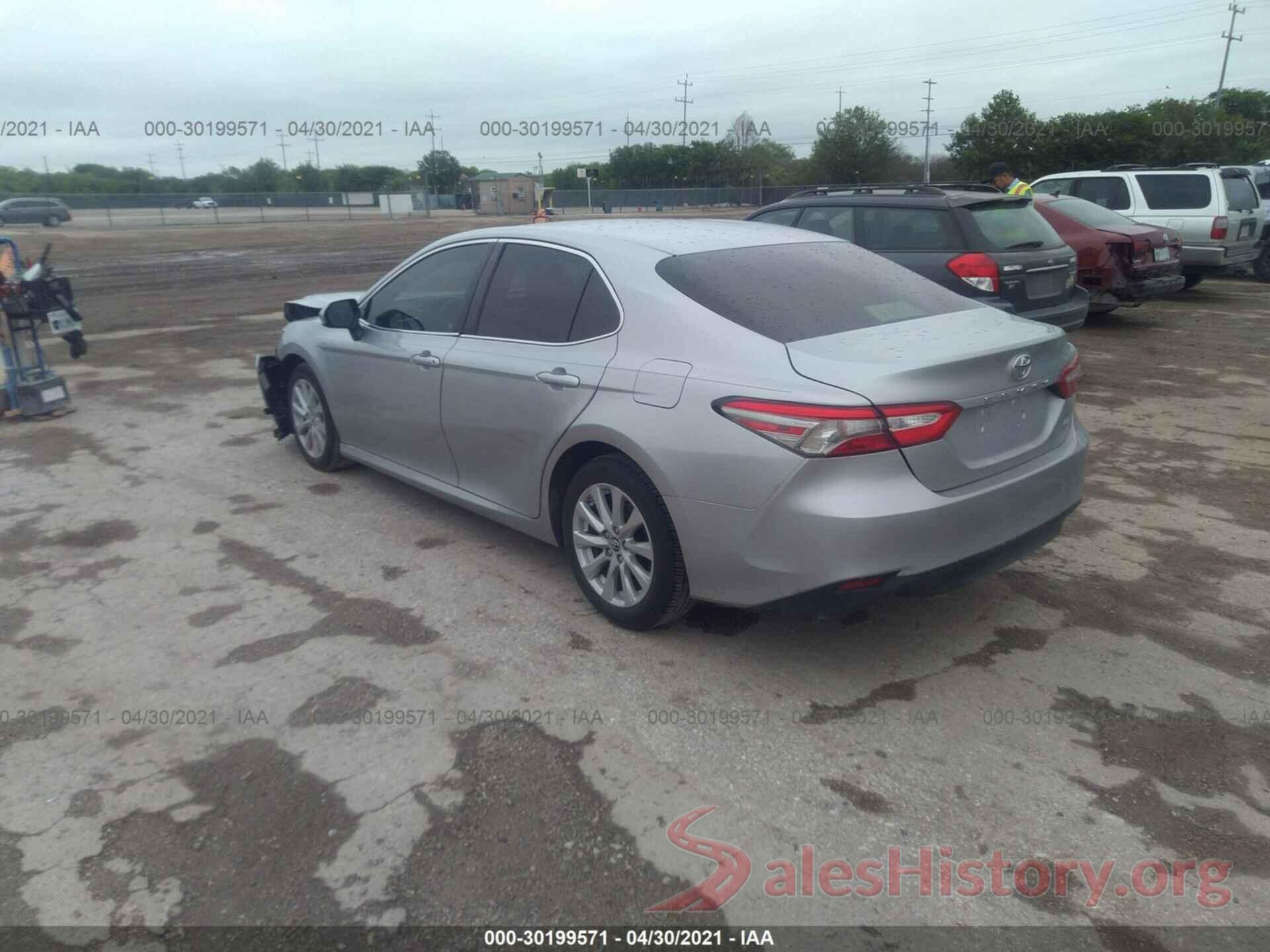 JTNB11HK0J3016289 2018 TOYOTA CAMRY