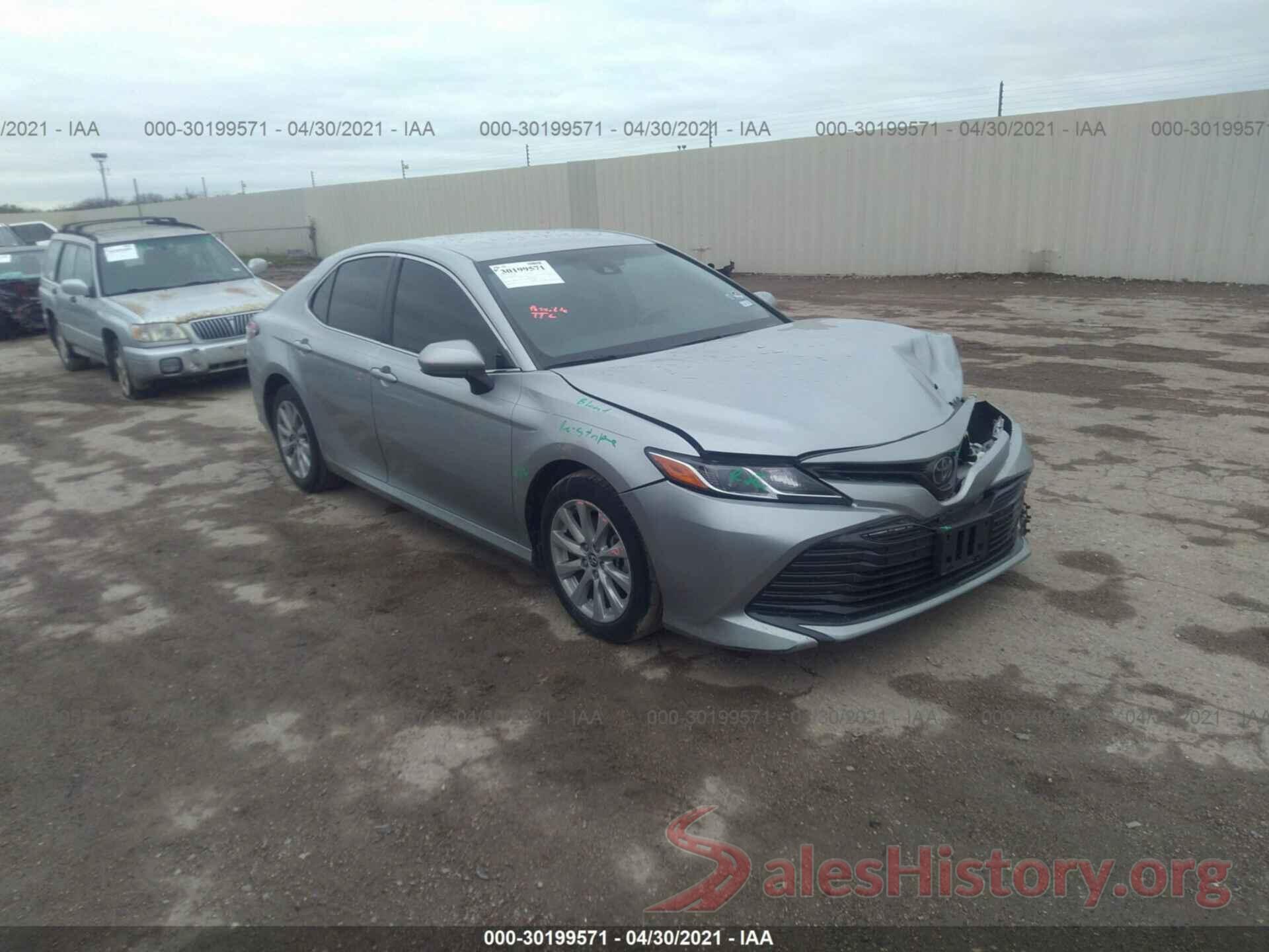 JTNB11HK0J3016289 2018 TOYOTA CAMRY