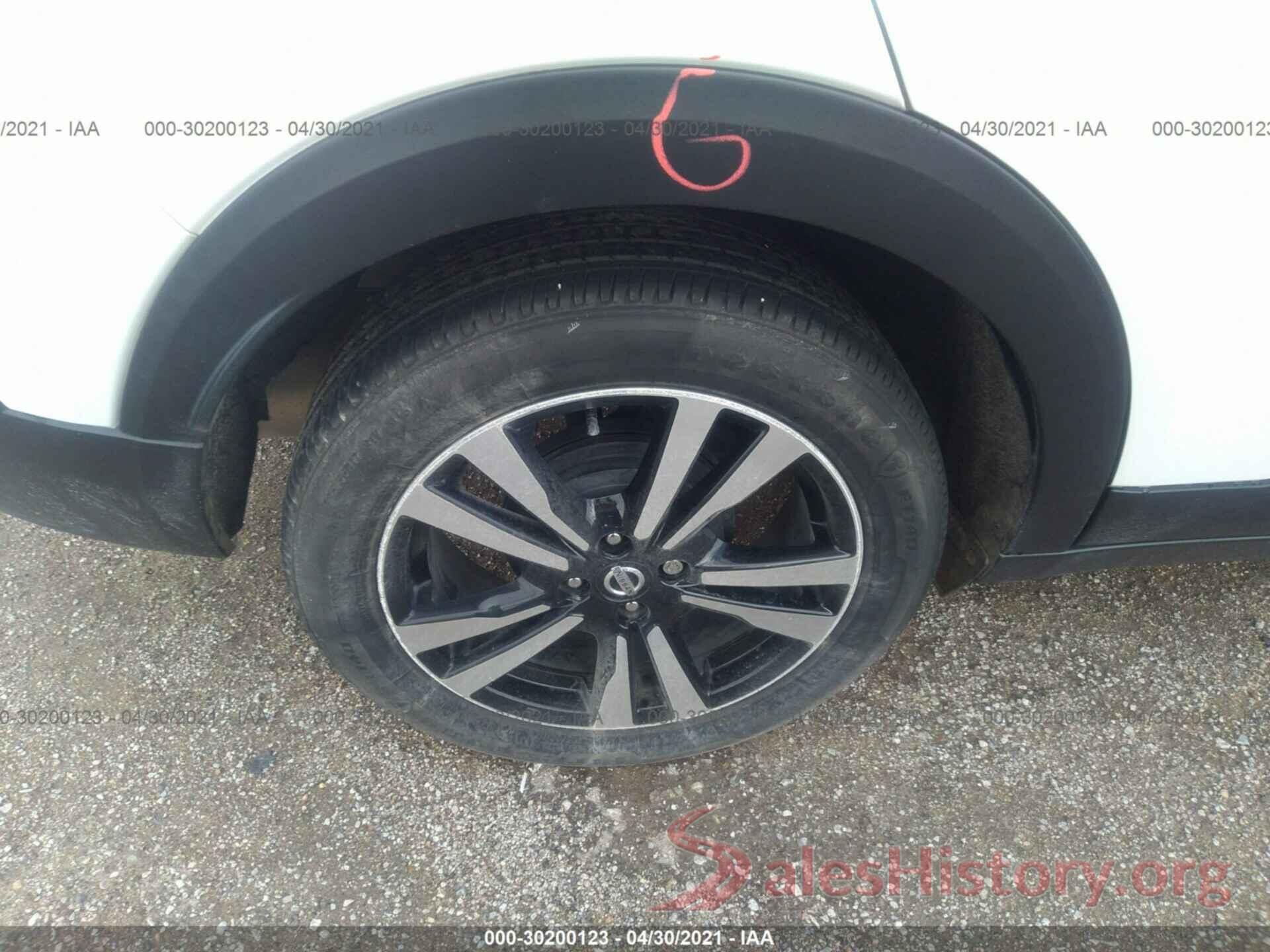 3N1CP5CU2JL520731 2018 NISSAN KICKS