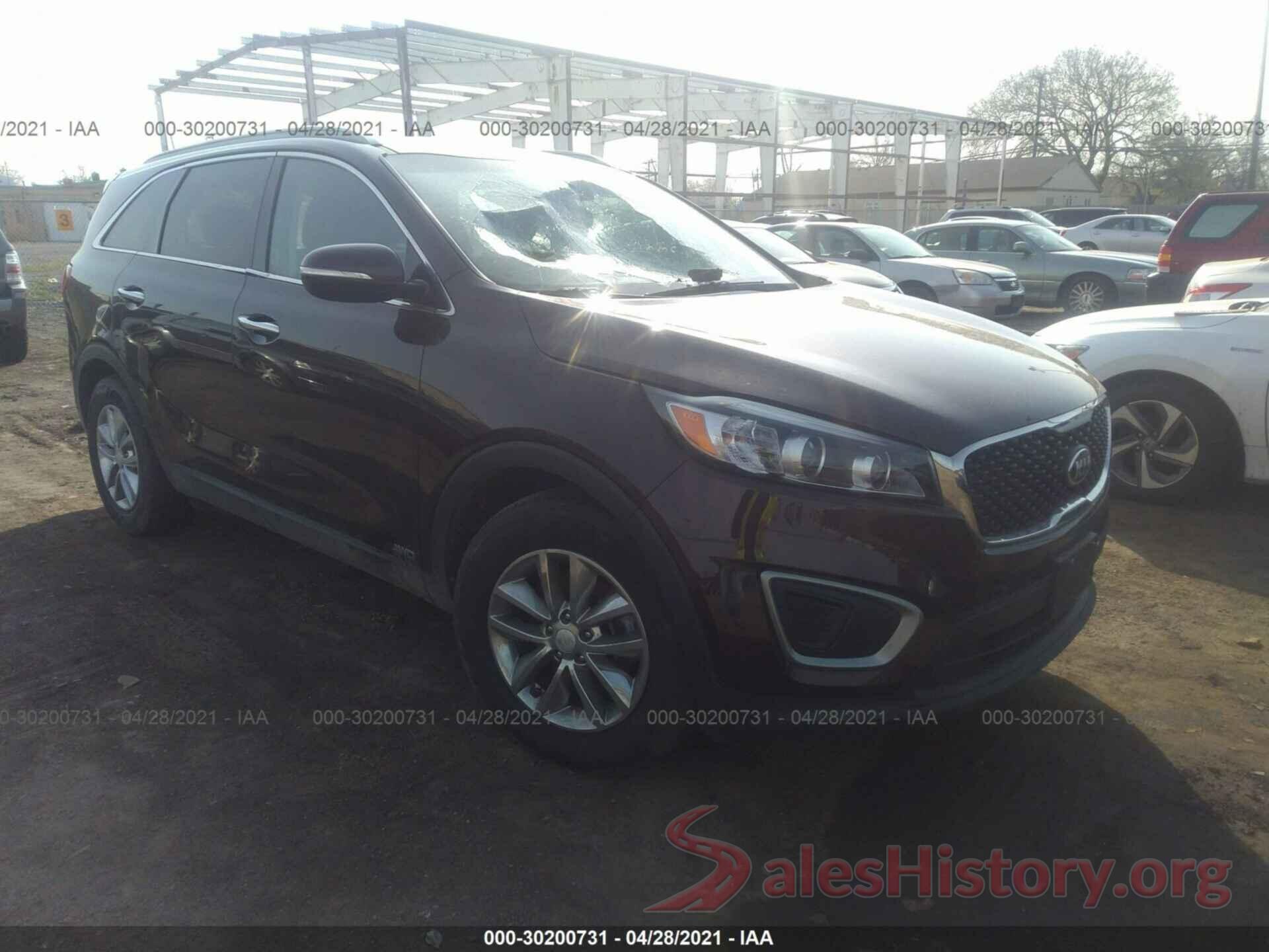 5XYPGDA33GG052382 2016 KIA SORENTO